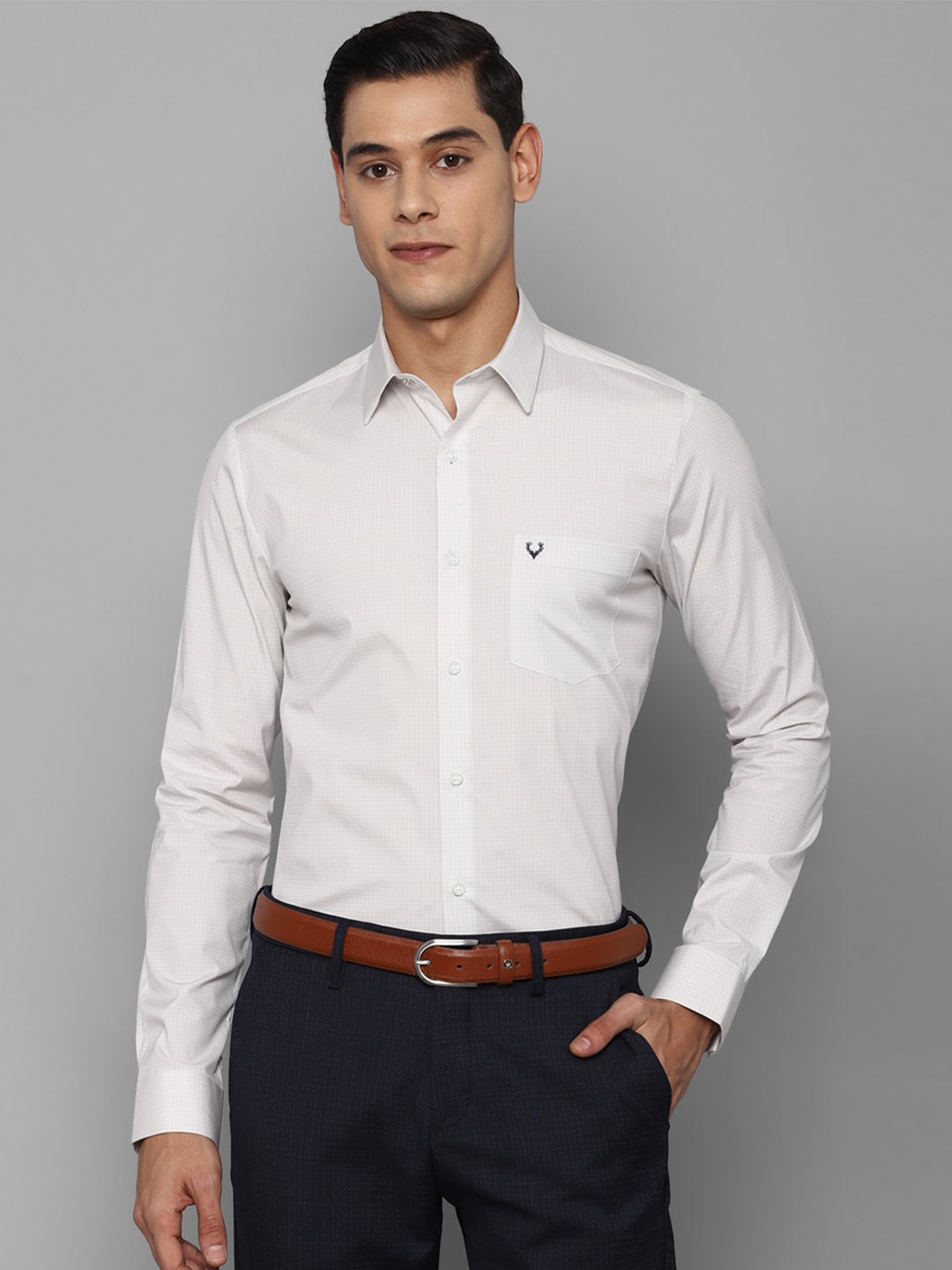 

Allen Solly Men White Slim Fit Formal Shirt