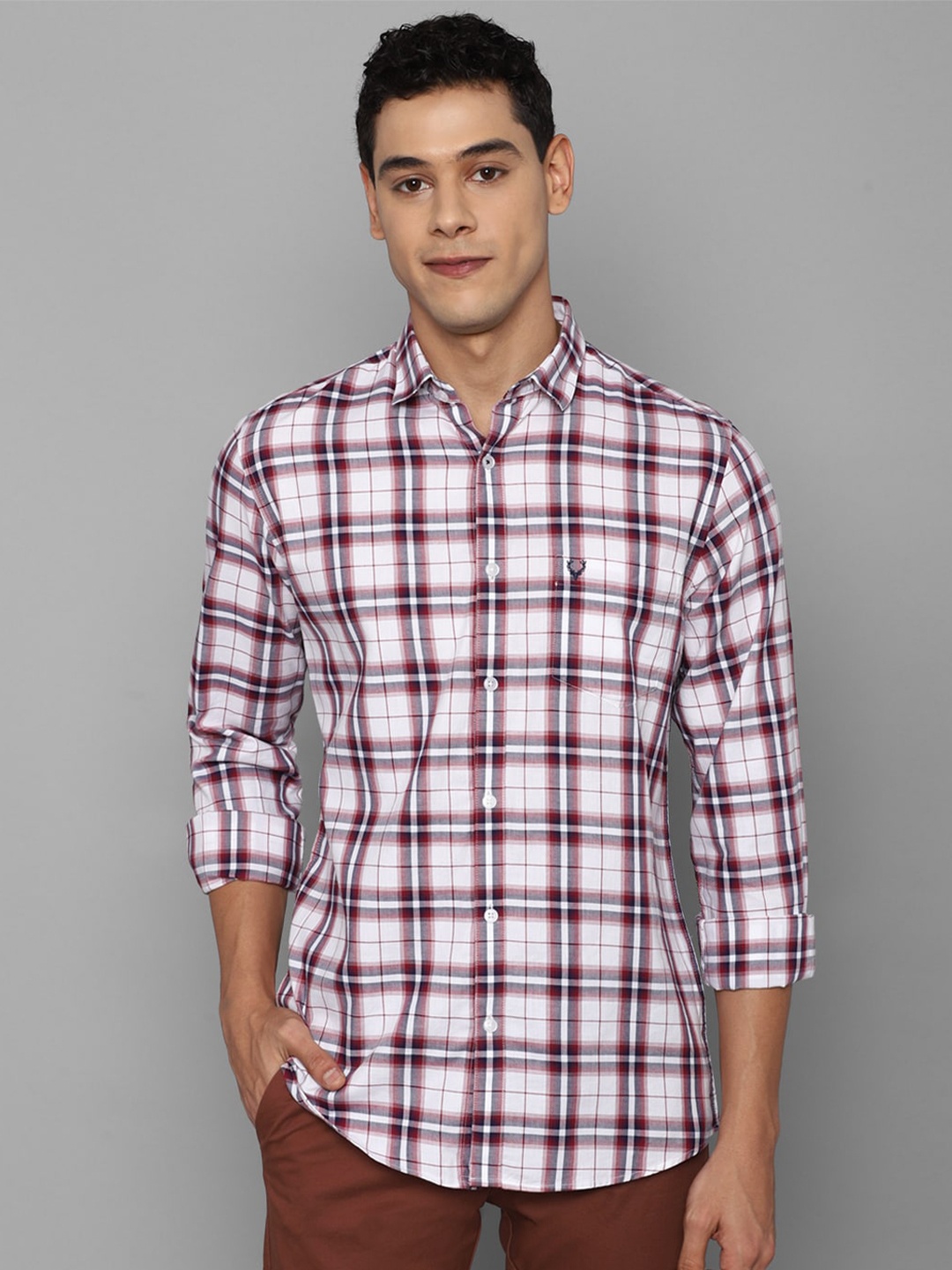 

Allen Solly Men White Slim Fit Checked Casual Shirt