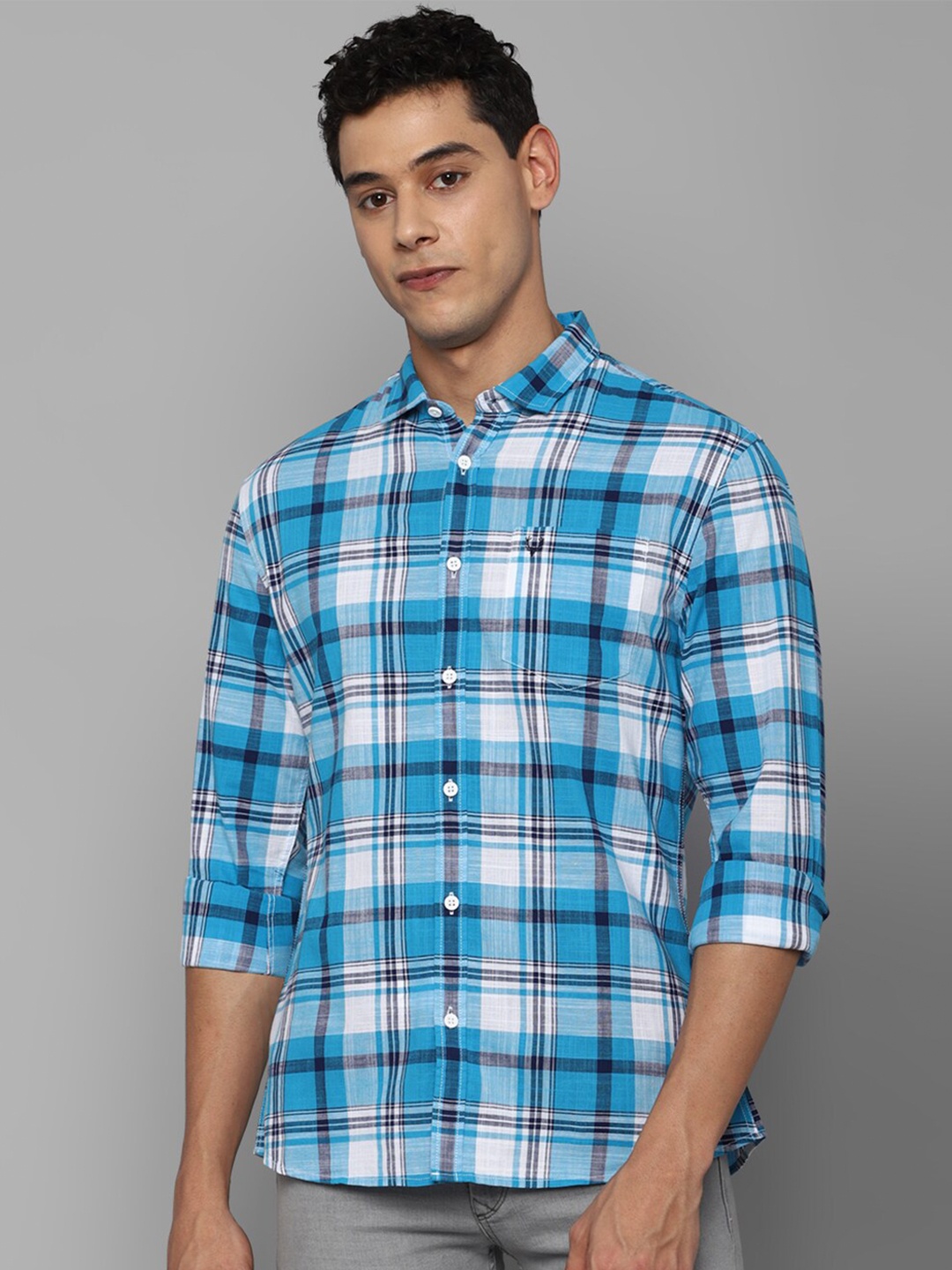 

Allen Solly Sport Men Blue Slim Fit Checked Casual Shirt