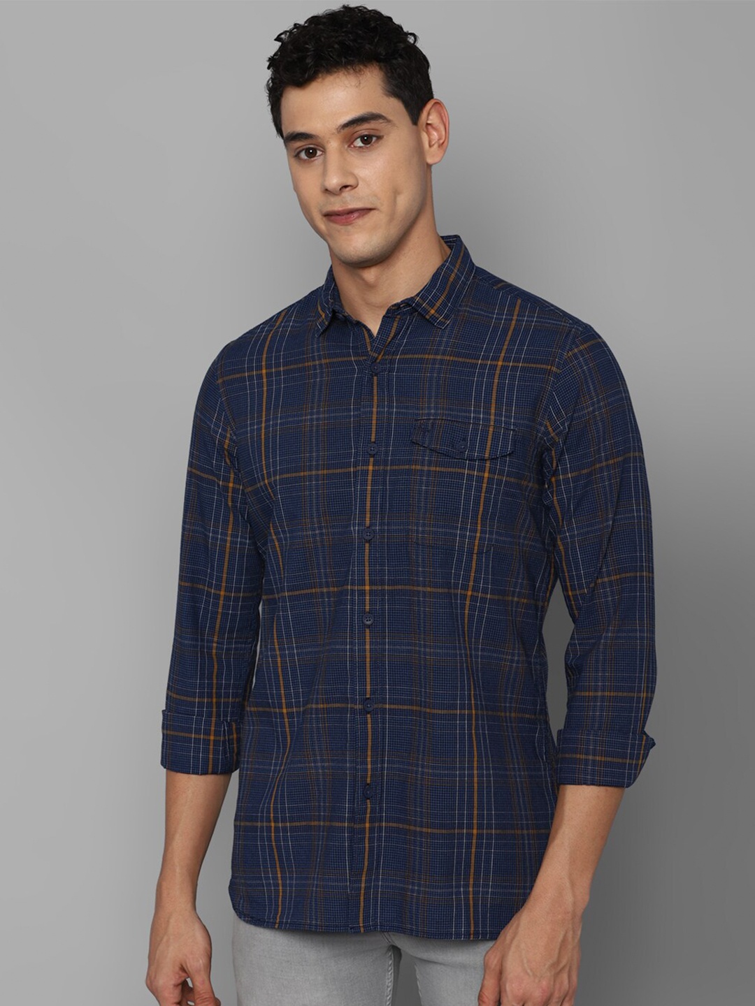

Allen Solly Sport Men Navy Blue Tartan Checks Checked Casual Shirt
