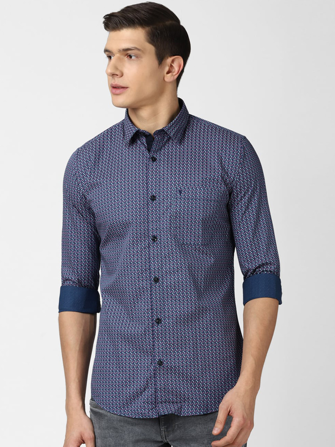

Van Heusen Sport Men Navy Blue Slim Fit Printed Casual Shirt