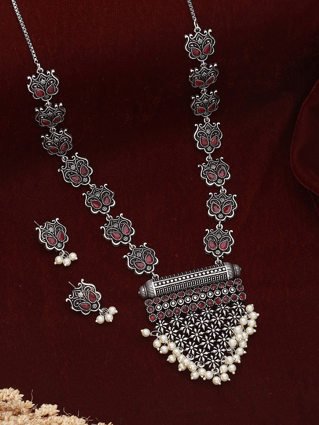 

Saraf RS Jewellery Oxidised Silver-Plated Red Stone-Studded Pearl-Beaded Tribal Jewellery set, Magenta