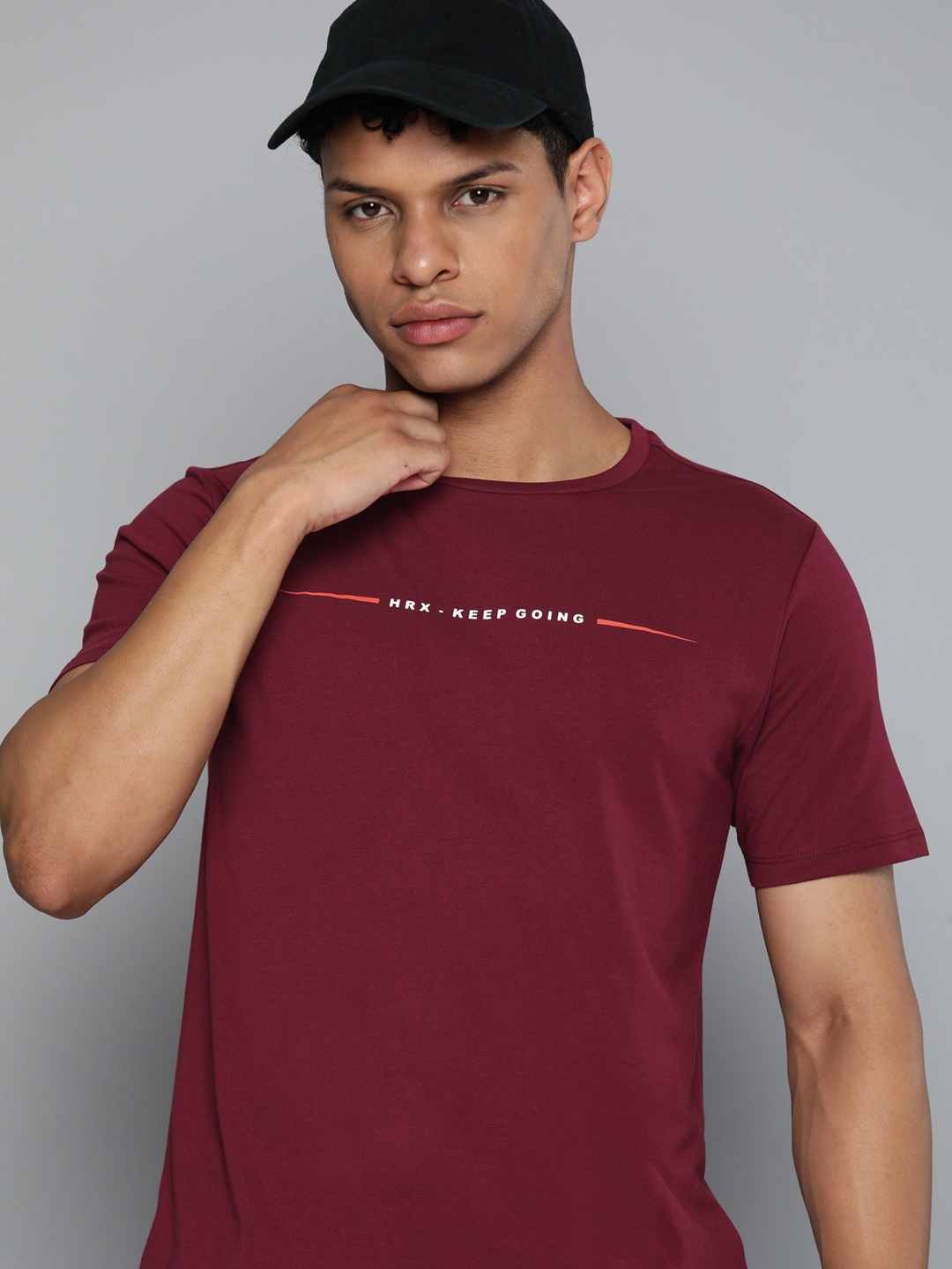 

HRX By Hrithik Roshan Training Antimicrobial Brand Carrier T-shirt, Maroon