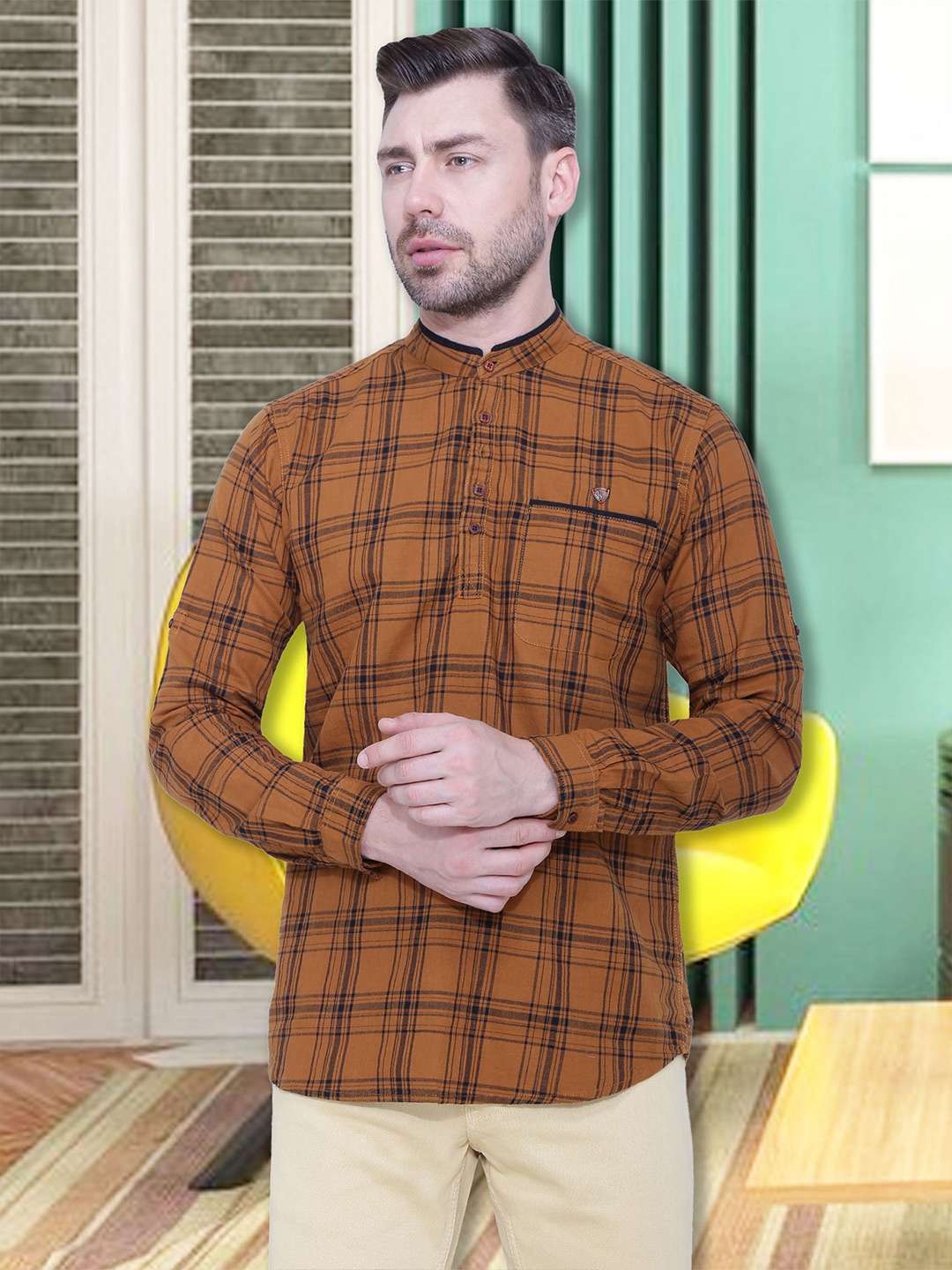 

Kuons Avenue Men Brown Checked Kurta