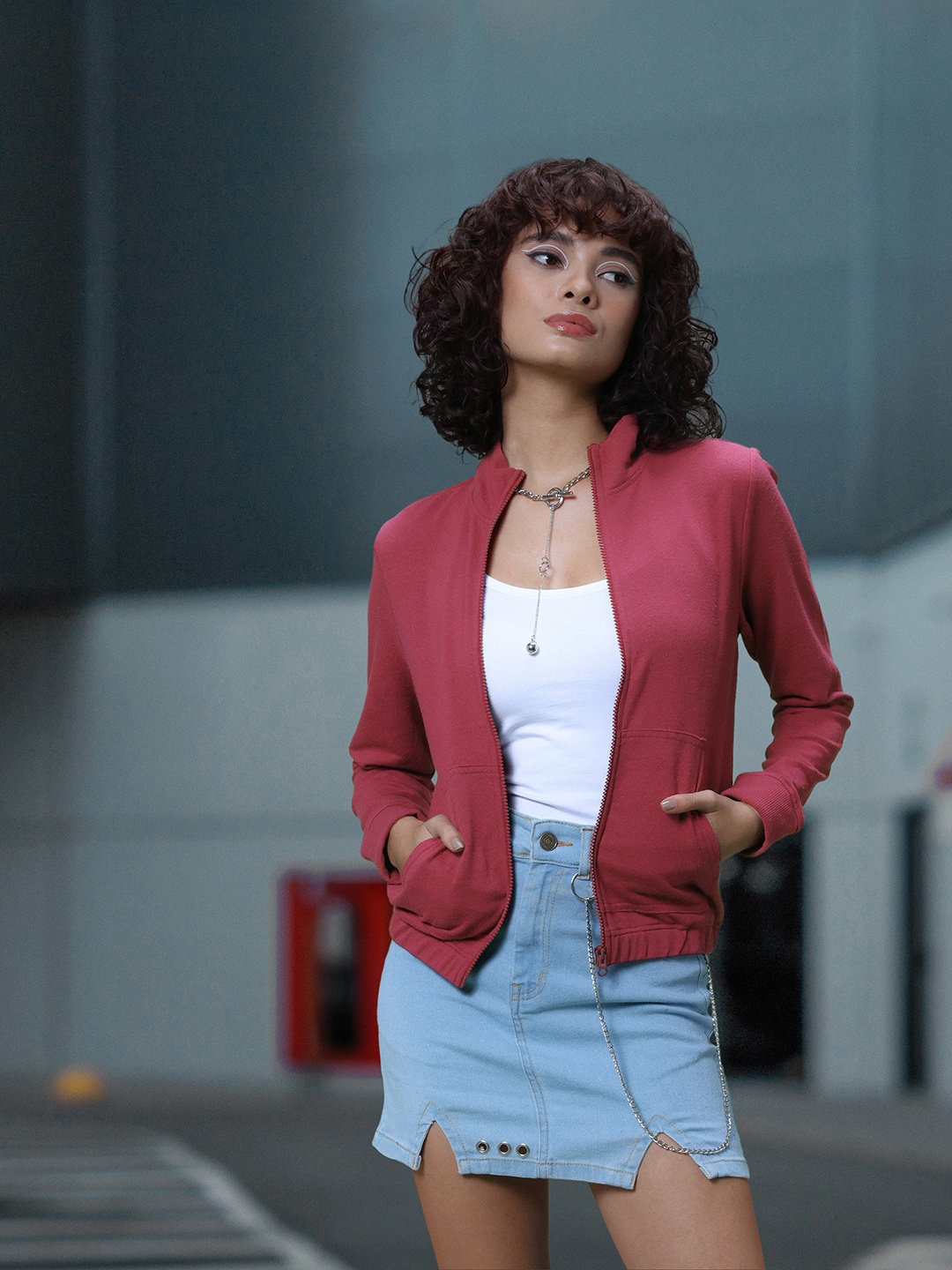 

Dressberry Basics Women Burgundy Solid Sweatshirt
