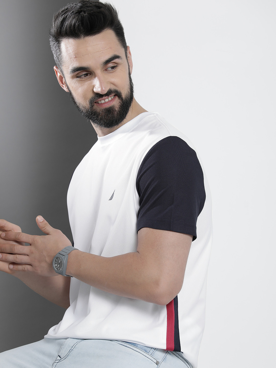 

Nautica Men Solid Round Neck With Contrast Short Sleeves T-shirt, White