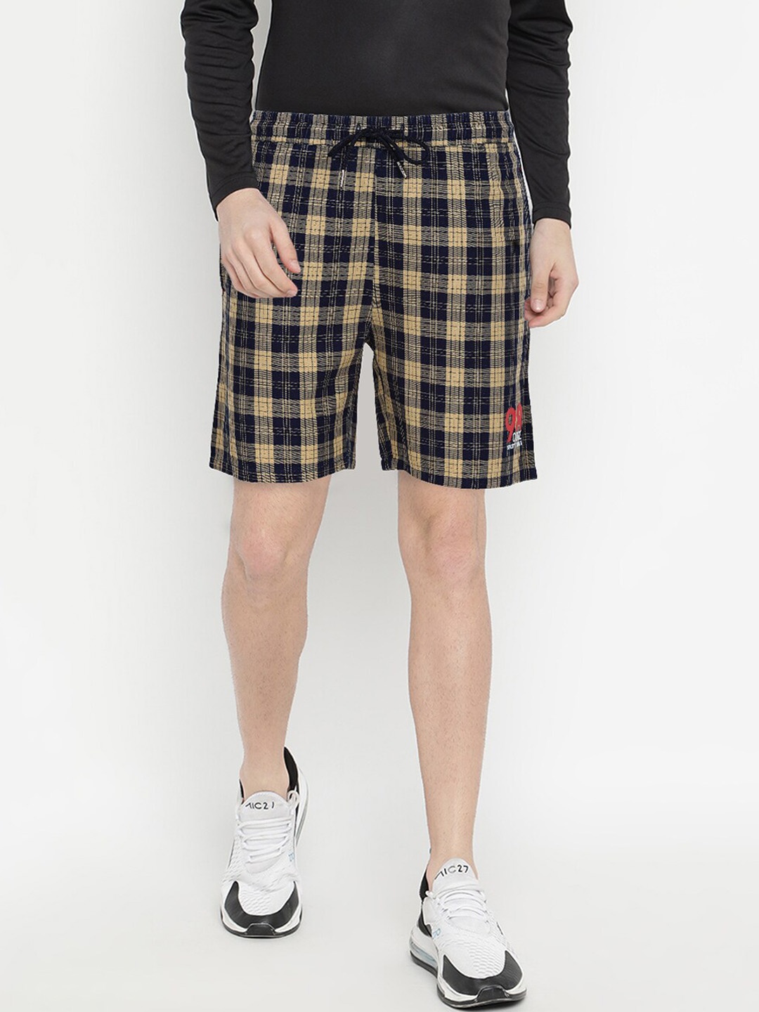 

V2 Value & Variety Men Beige Checked Denim Shorts