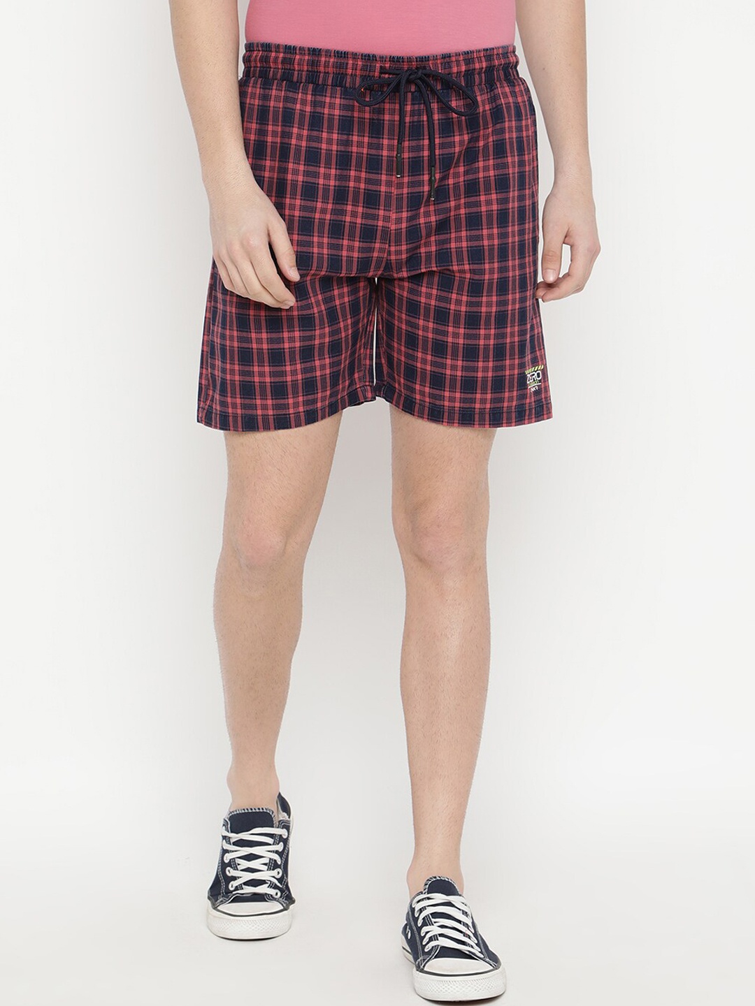 

V2 Value & Variety Men Blue & Pink Checked Shorts