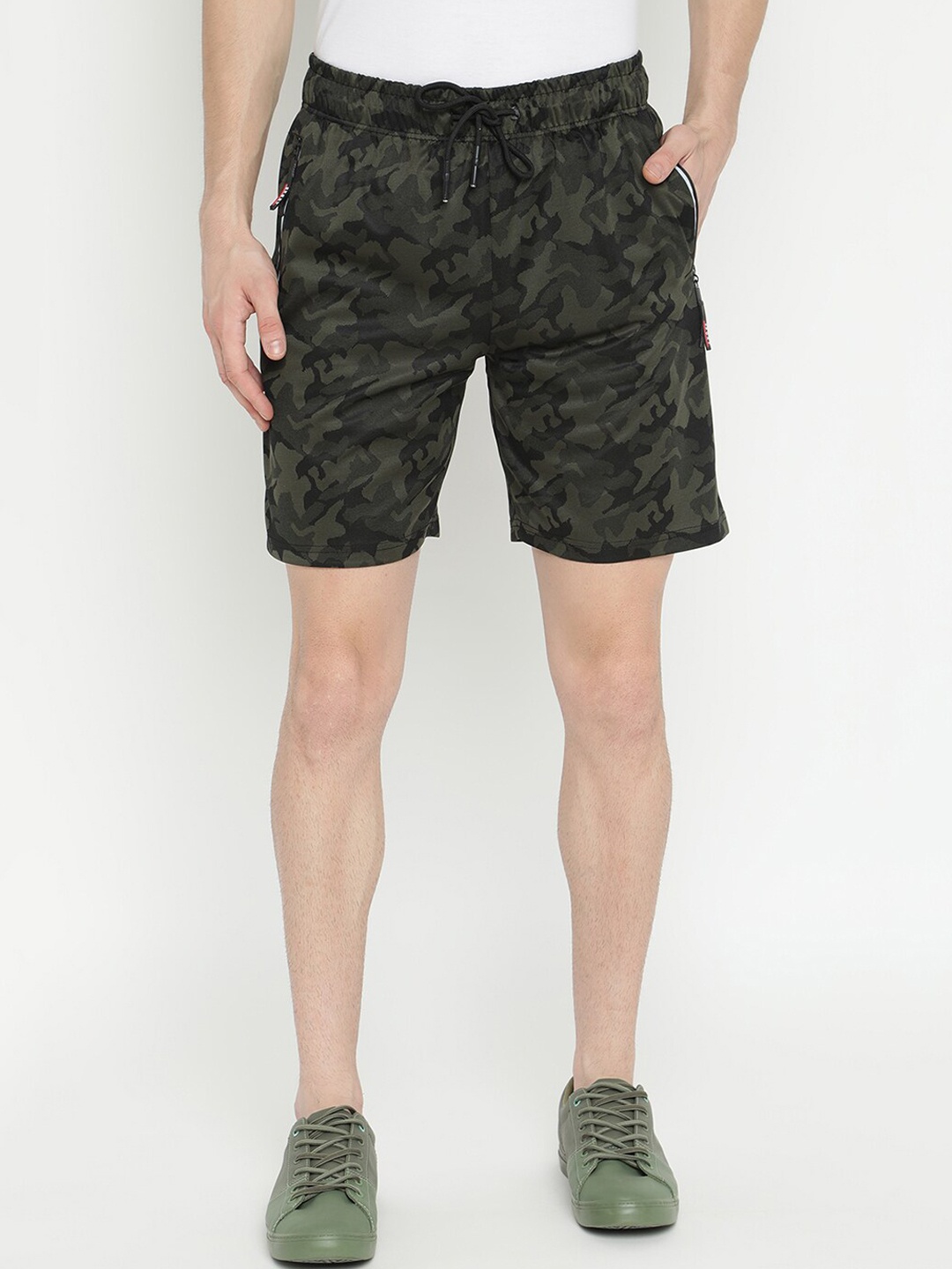 

V2 Value & Variety Men Green Camouflage Printed Shorts