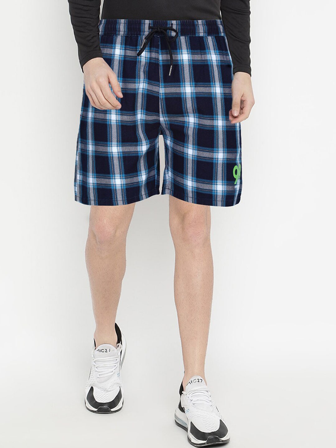 

V2 Value & Variety Men Blue Checked Shorts