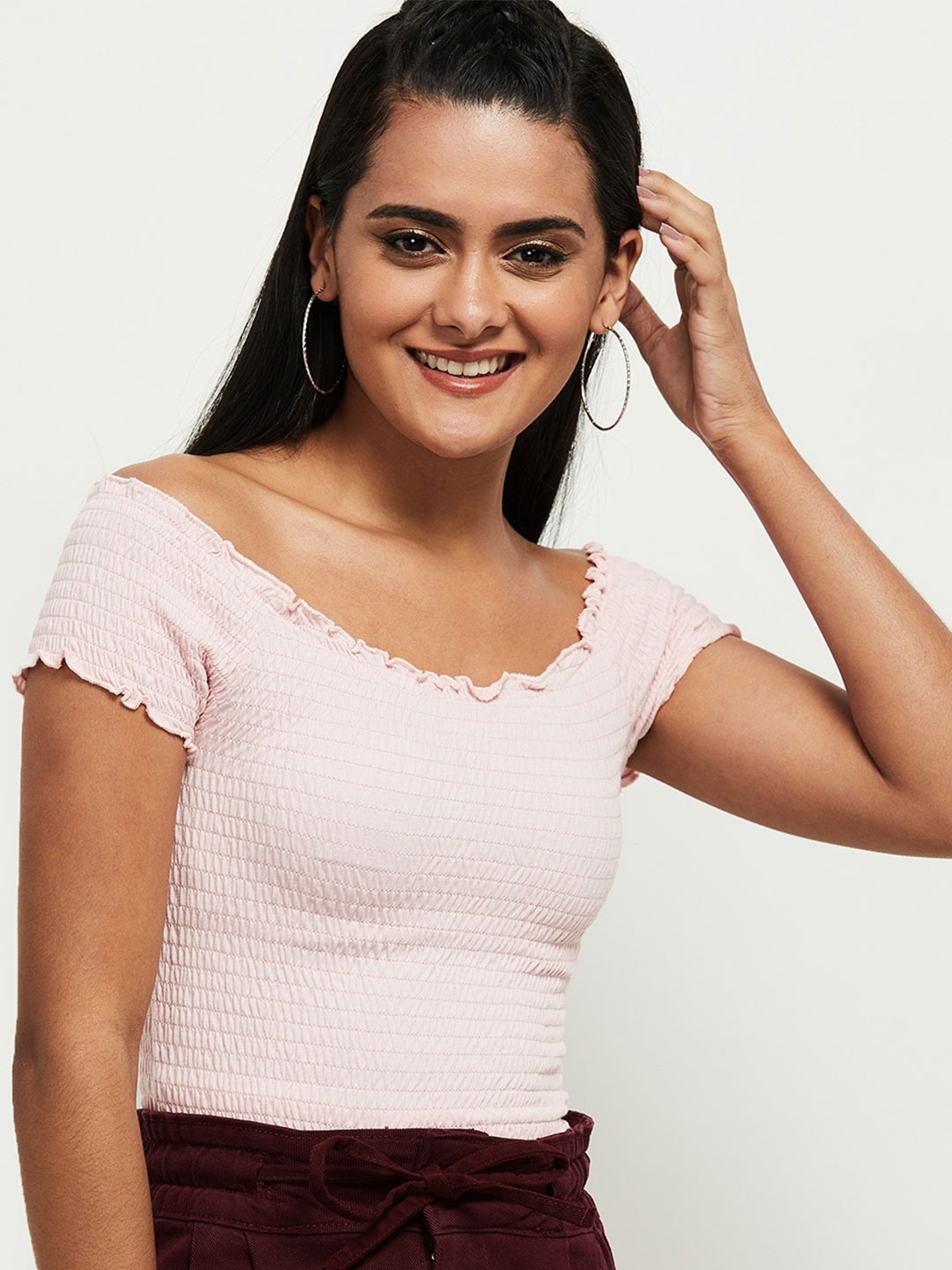 

max Pink Off-Shoulder Top