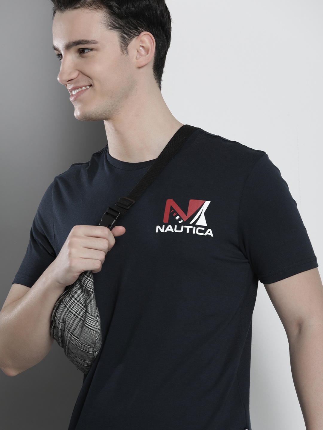 

Nautica Men Brand Logo Printed Pure Cotton T-shirt, Navy blue