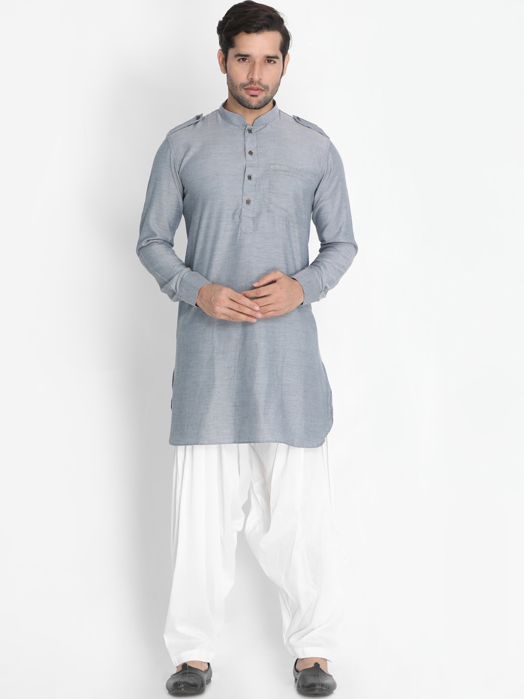 

VASTRAMAY Men Grey Pathani Kurta with Pyjamas