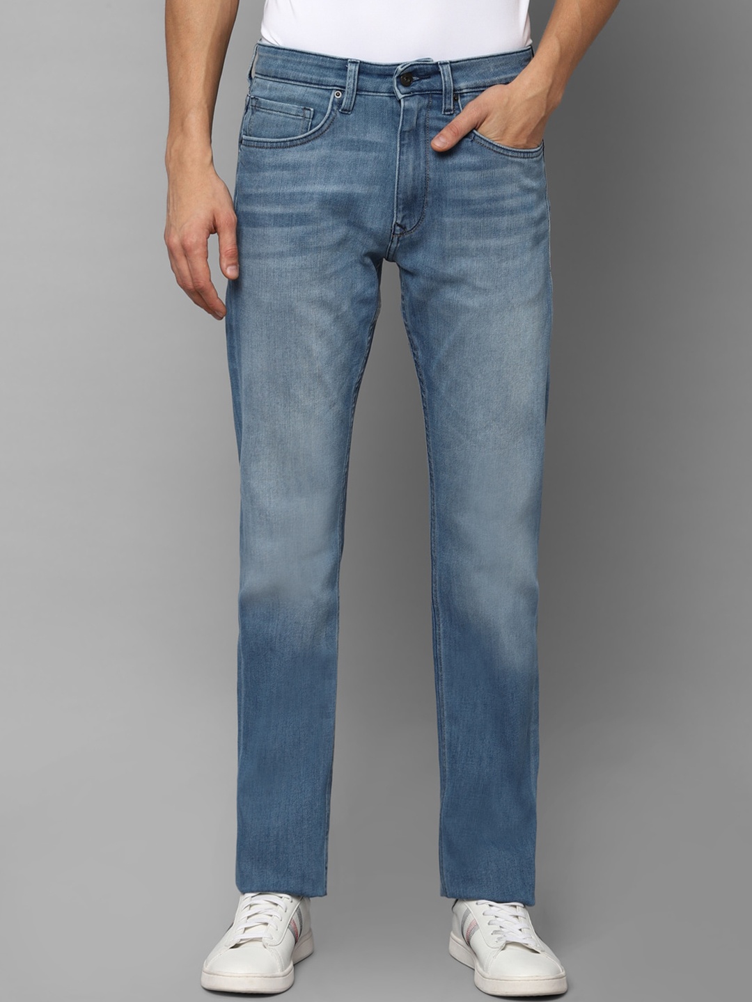 

Louis Philippe Jeans Men Blue Heavy Fade Jeans