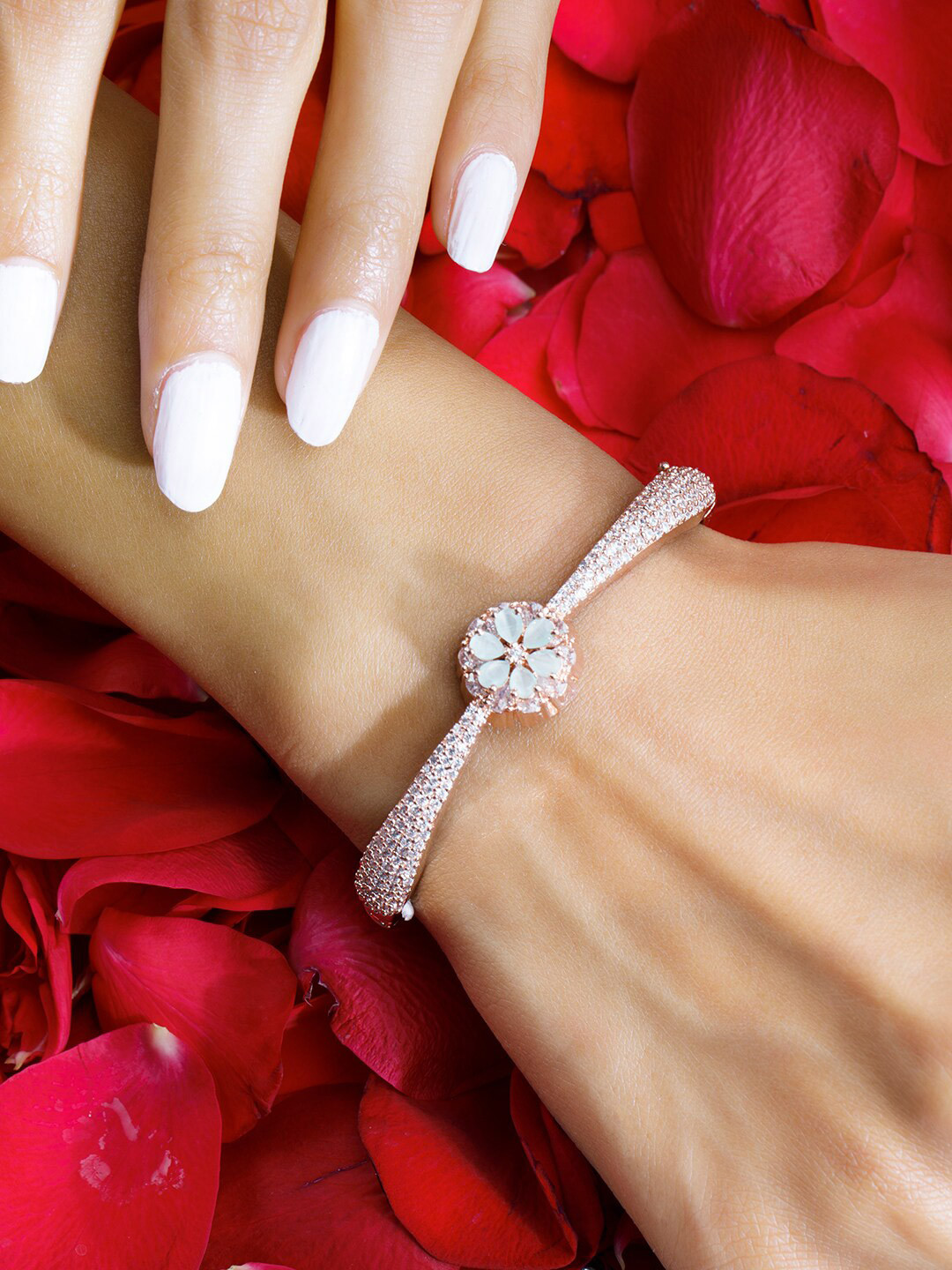 

Rubans Women Rose Gold-Toned & Pastel Green American Diamond Rose Gold-Plated Bracelet