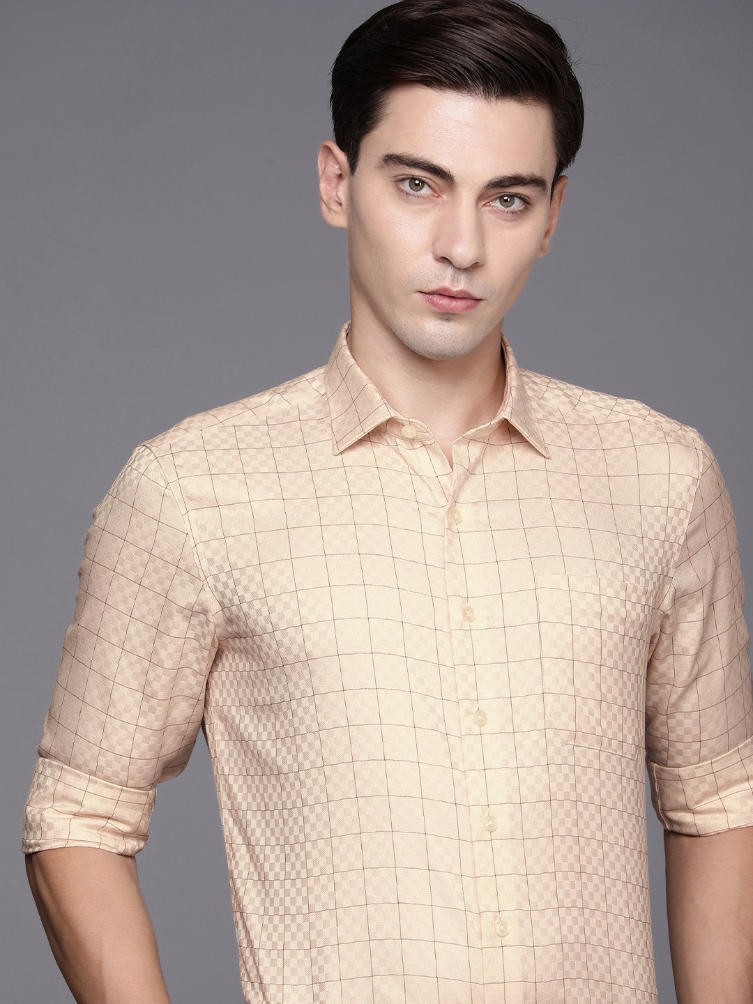 

Louis Philippe Men Beige Slim Fit Knit Checked Pure Cotton Casual Shirt