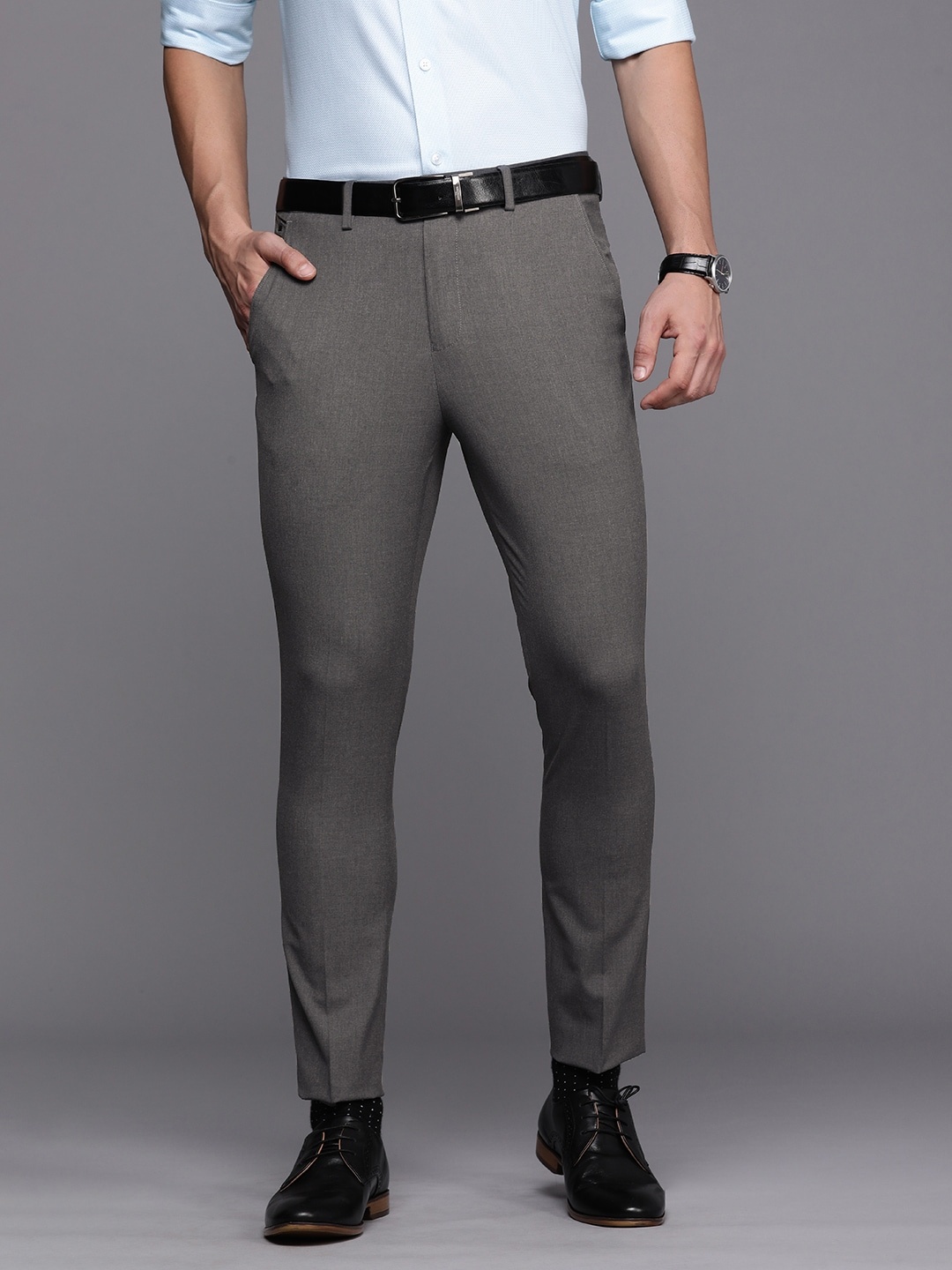

Louis Philippe Men Grey Self Designed Carrot Fit Trousers