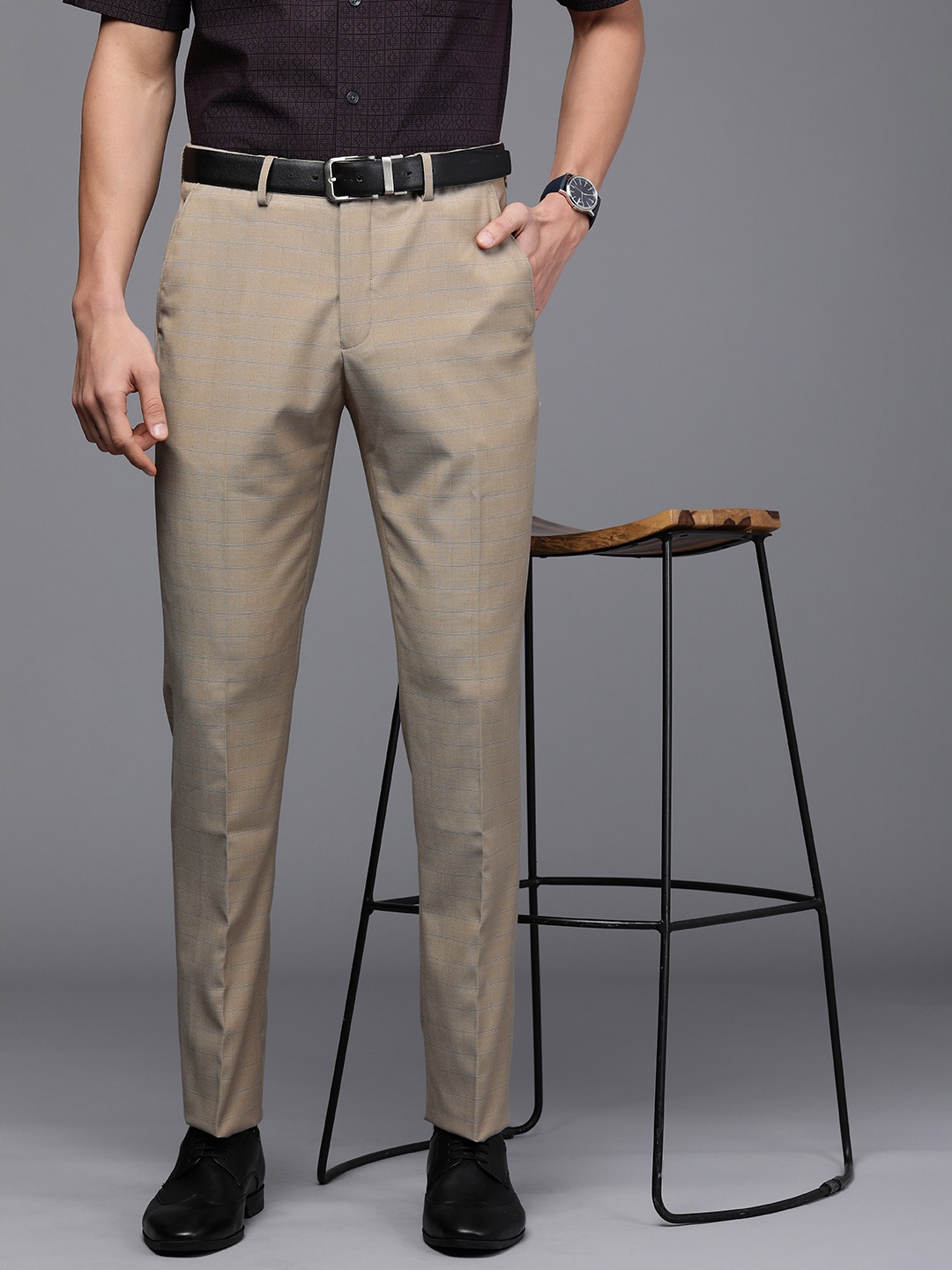 

Louis Philippe Men Brown Checked Slim Fit Trousers