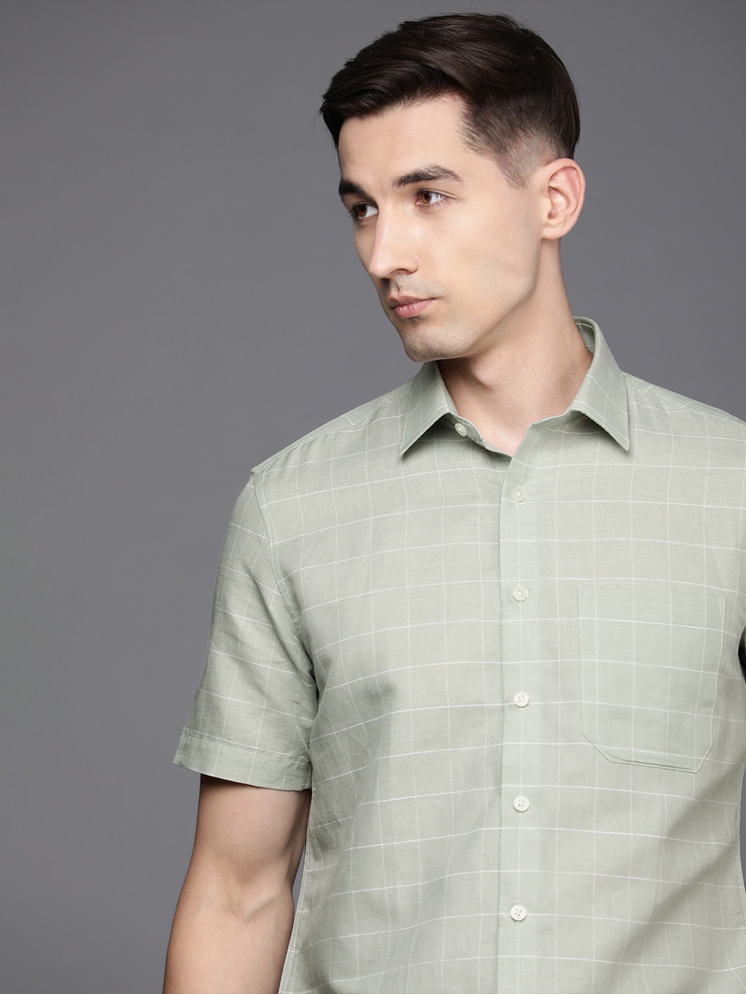 

Louis Philippe Men Green & White Slim Fit Checked Casual Shirt