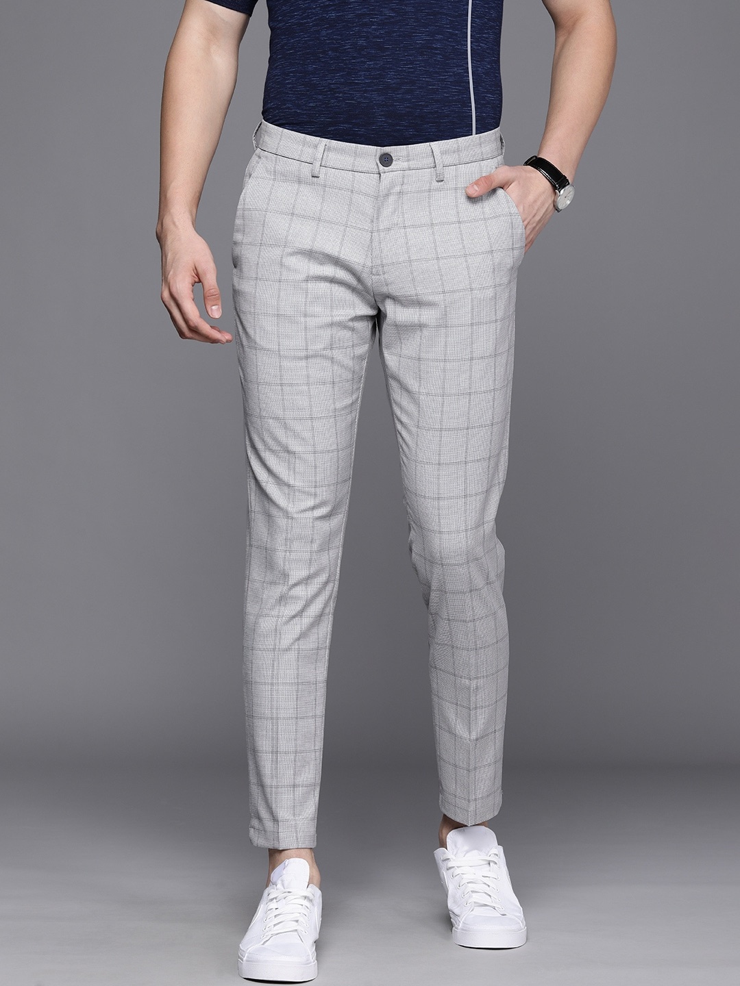 

Louis Philippe Ath Work Men Grey Checked Comfort Tapered Fit Trousers