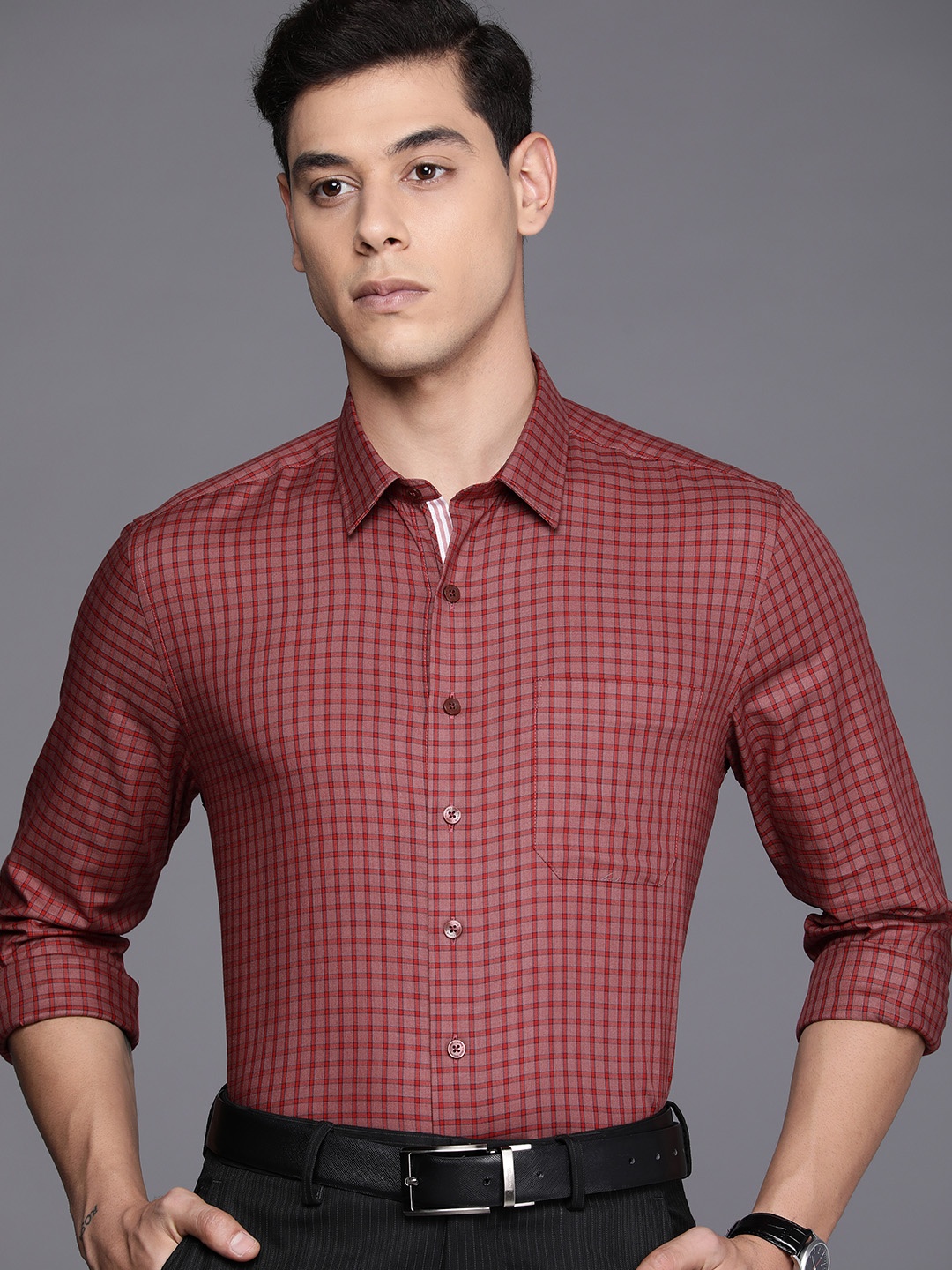 

Louis Philippe Men Maroon Slim Fit Gingham Checks Pure Cotton Formal Shirt