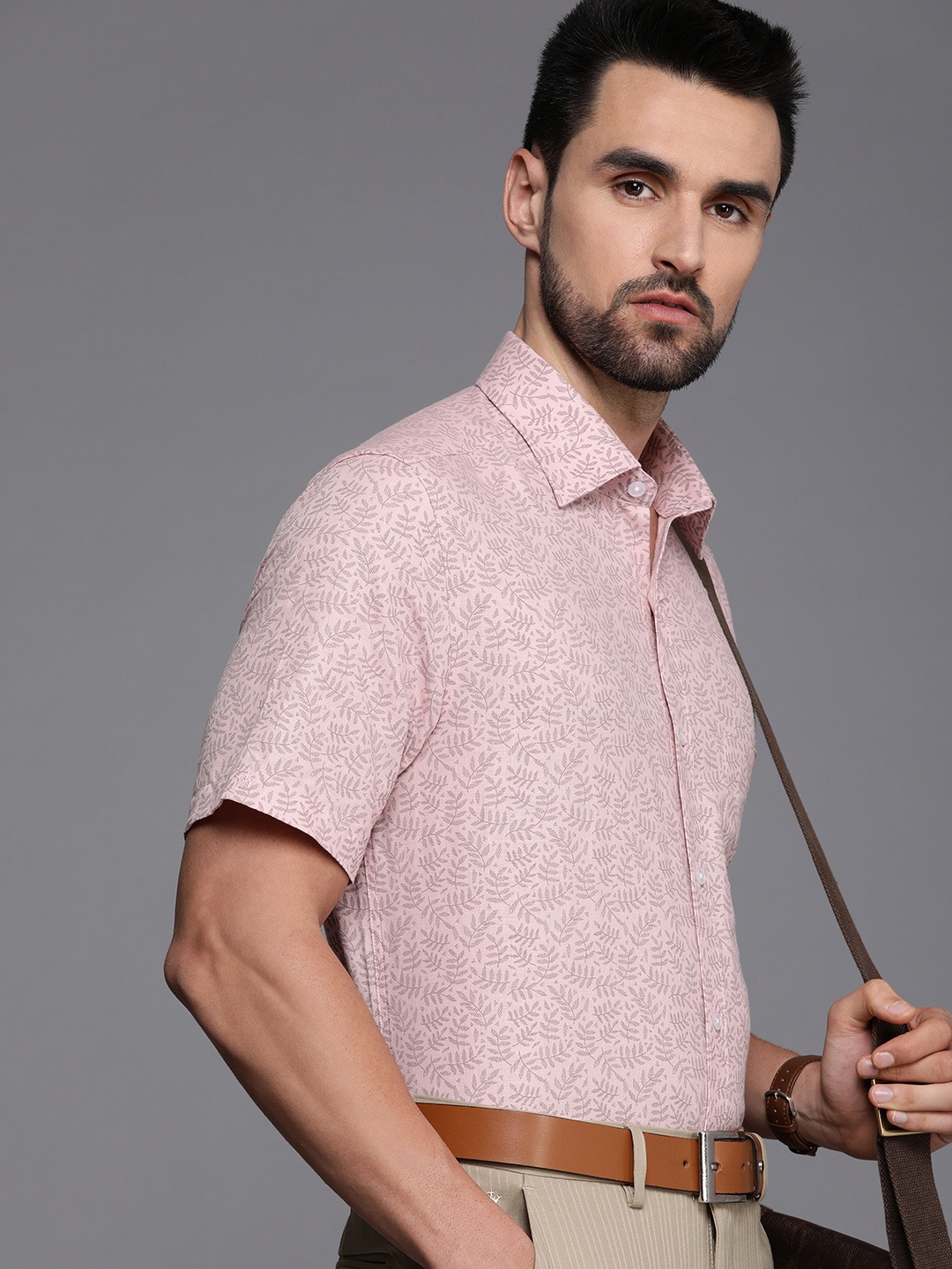 

Louis Philippe Men Pink Classic Fit Printed Formal Shirt