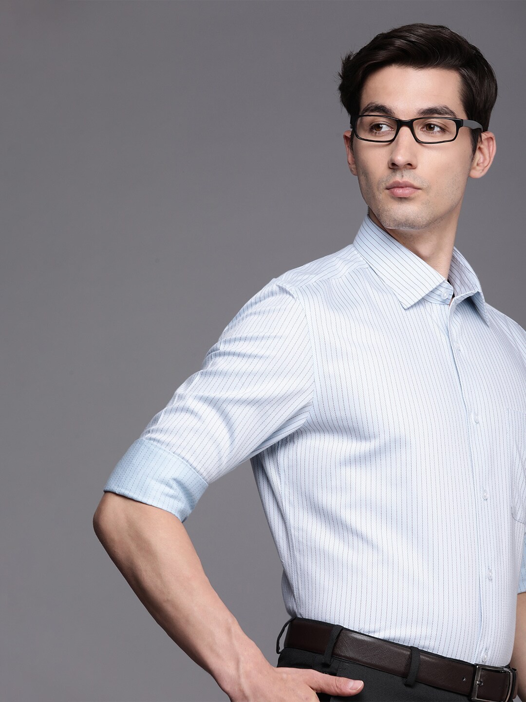 

Louis Philippe Men Blue Classic Fit Formal Shirt