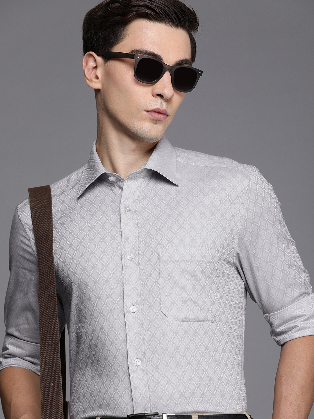 

Louis Philippe Men Grey Printed Classic Fit Pure Cotton Formal Shirt