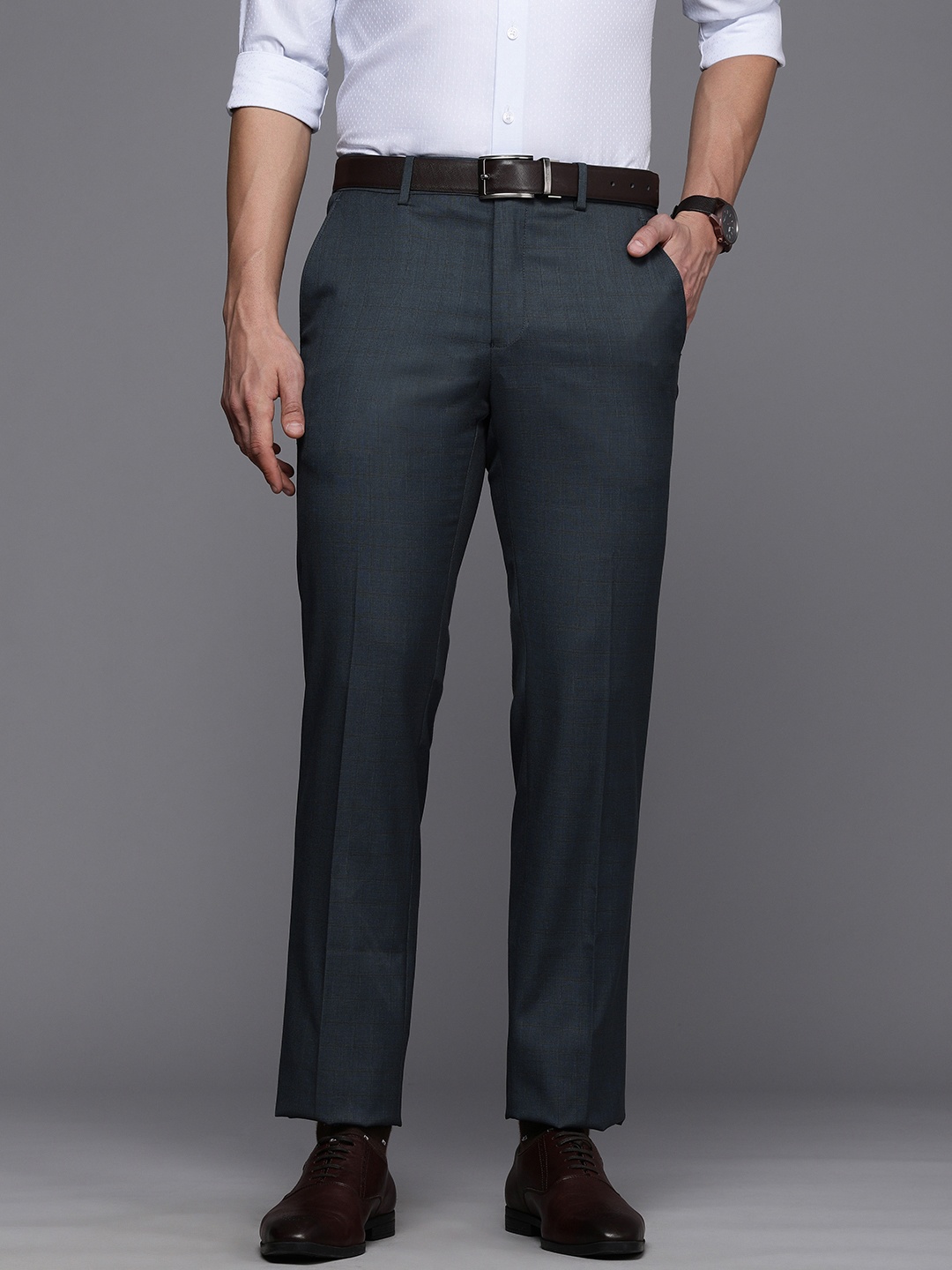 

Louis Philippe Men Navy Blue Solid Slim Fit Formal Trousers