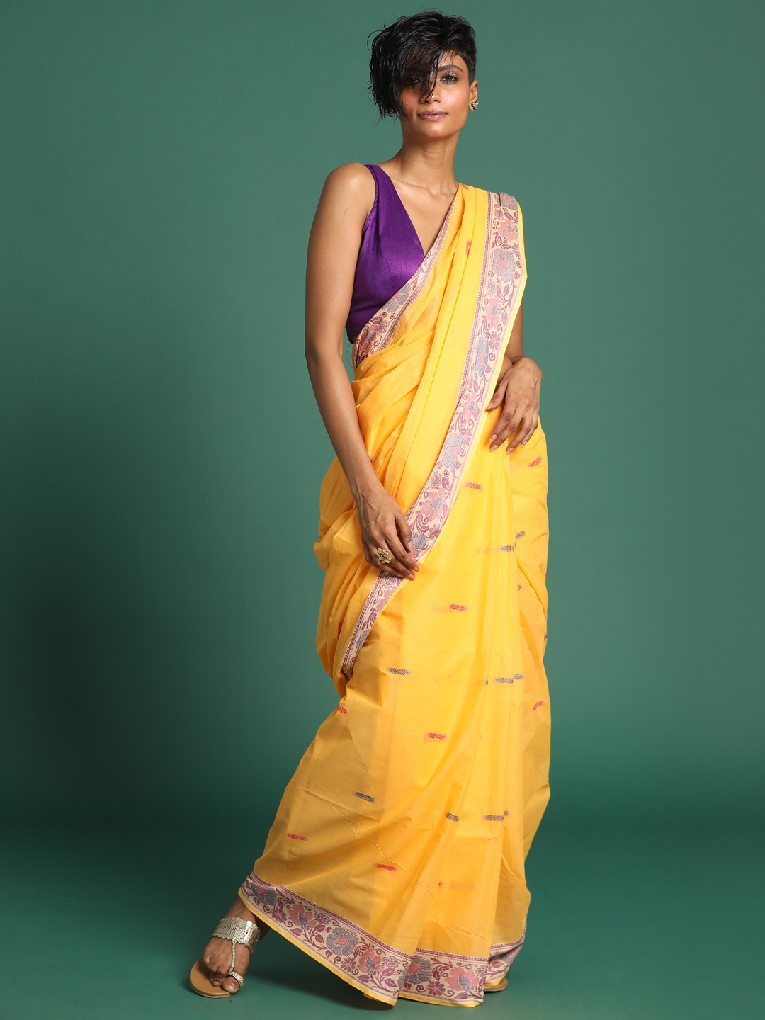 

Saranee Yellow & Purple Pure Cotton Taant Saree