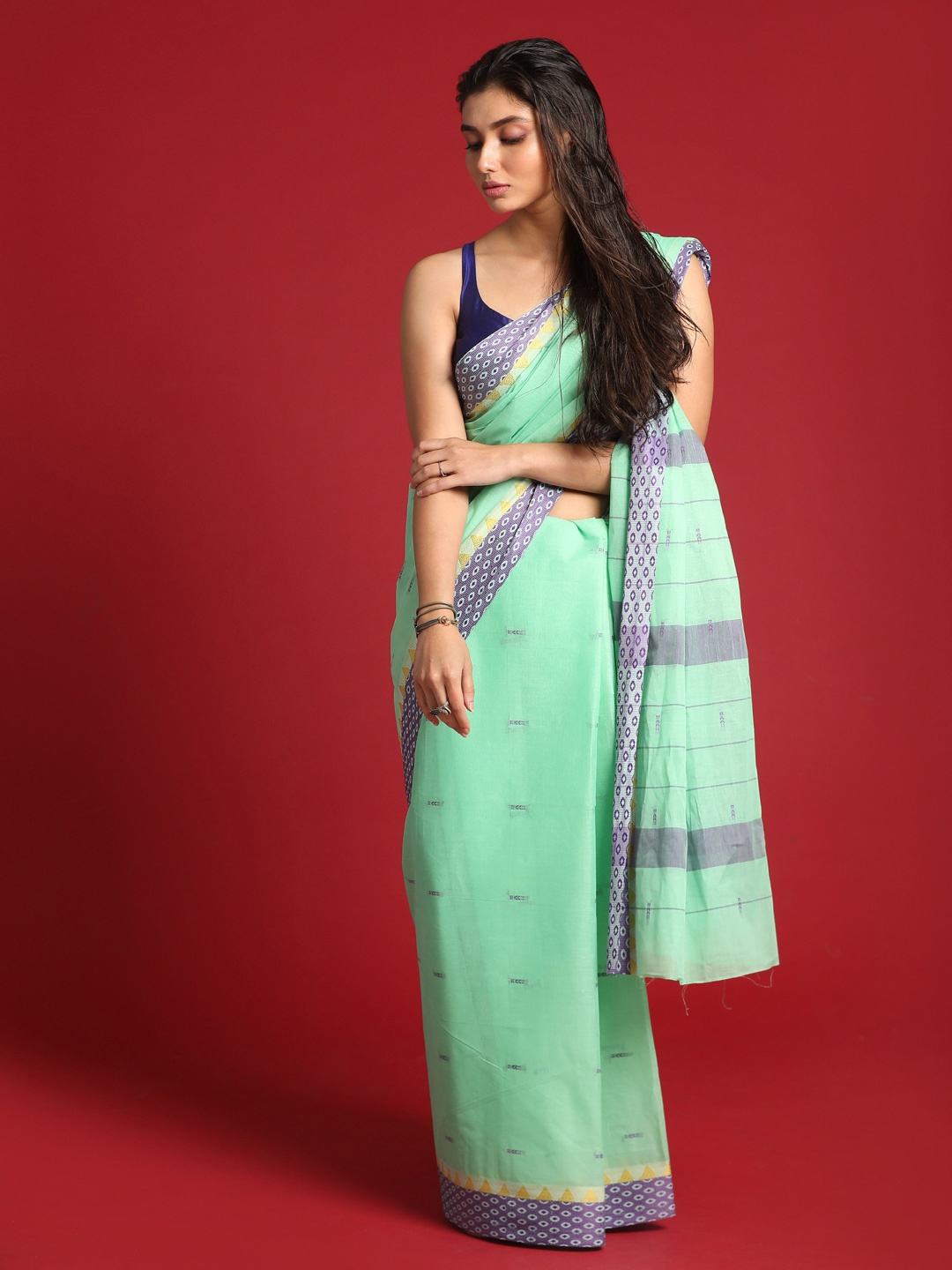 

Saranee Green & Purple Pure Cotton Taant Saree