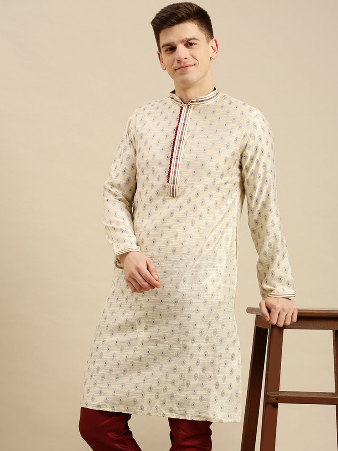 

Sanwara Men Cream-Coloured & Brown Ethnic Motifs Thread Work Pastels Kurta