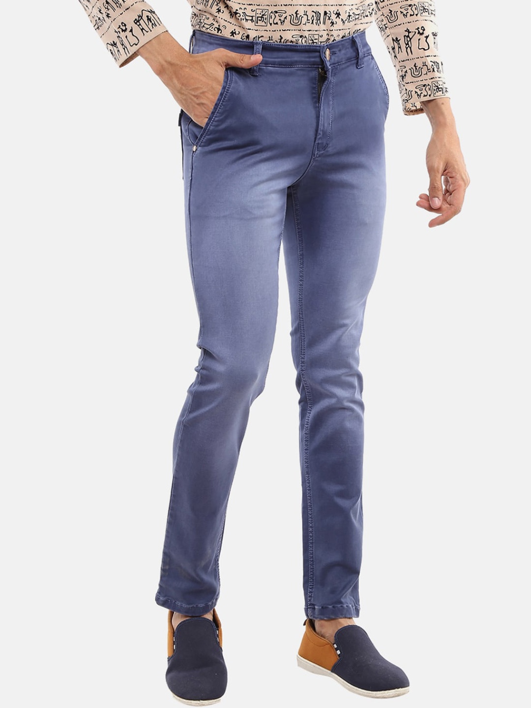 

V-Mart Men Blue Slim Fit Low Distress Heavy Fade Stretchable Jeans