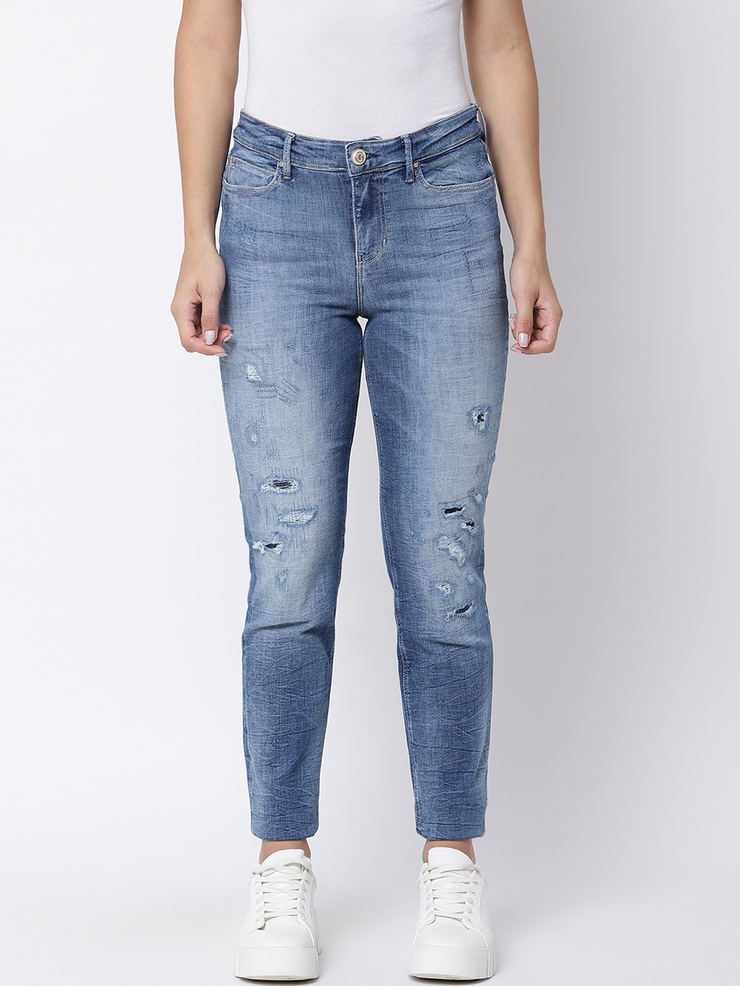 

GUESS Women Assorted Mildly Distressed Heavy Fade Jeans