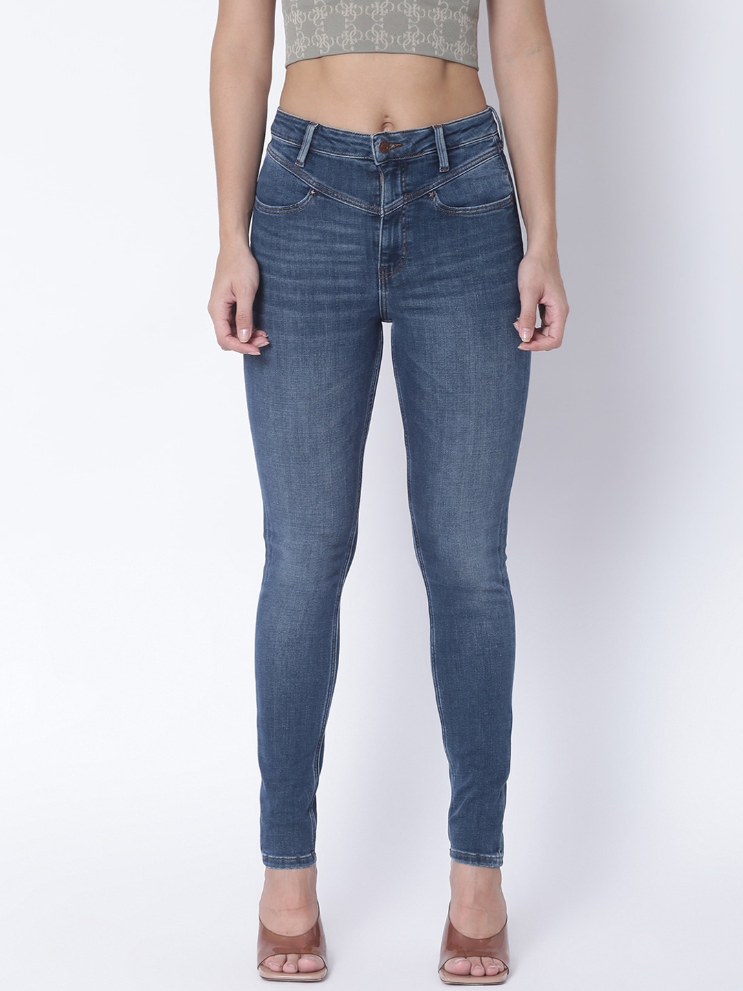 

GUESS Women Multicoloured Low Distress Light Fade Jeans, Multi