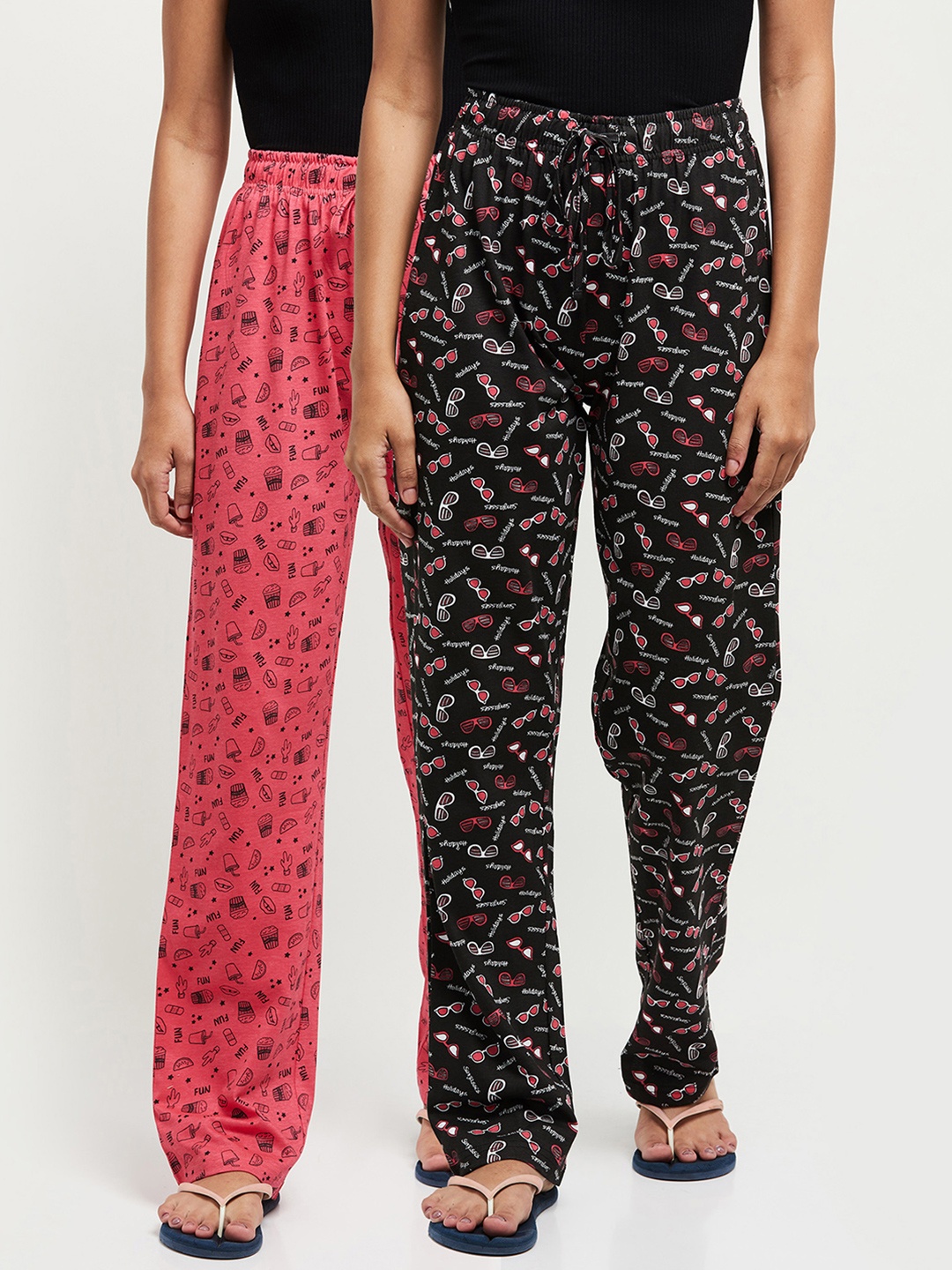 

max Women Pack Of 2 Black & Pink Printed Pure Cotton Lounge Pants