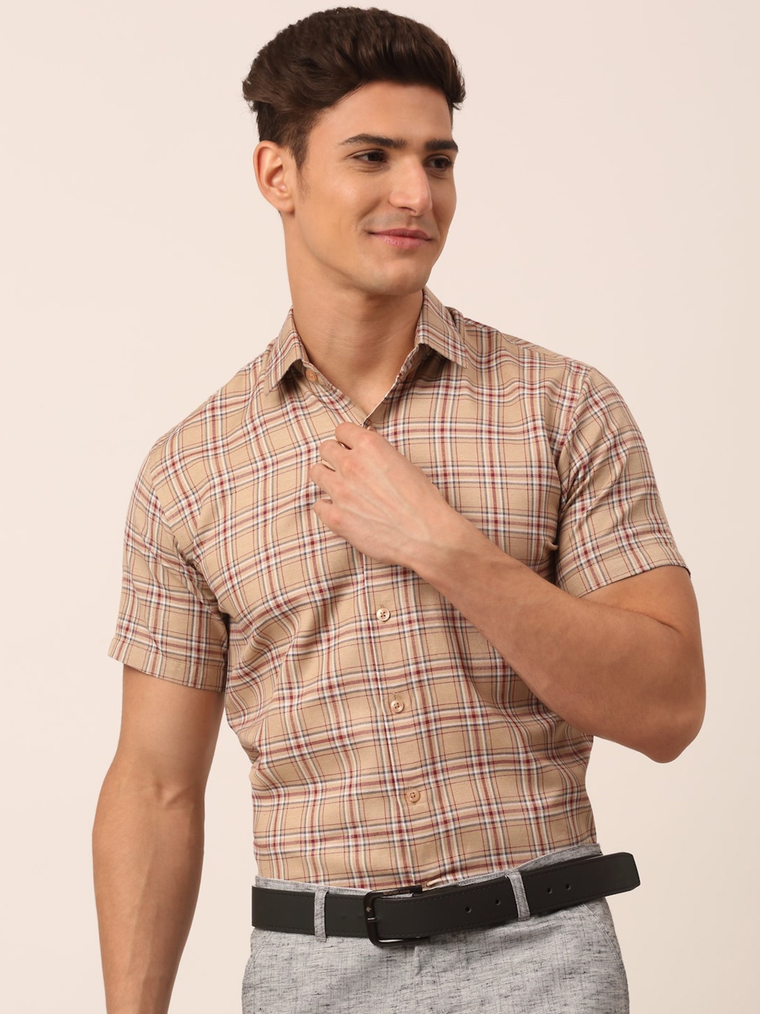 

JAINISH Men Brown Standard Tartan Checks Checked Formal Shirt