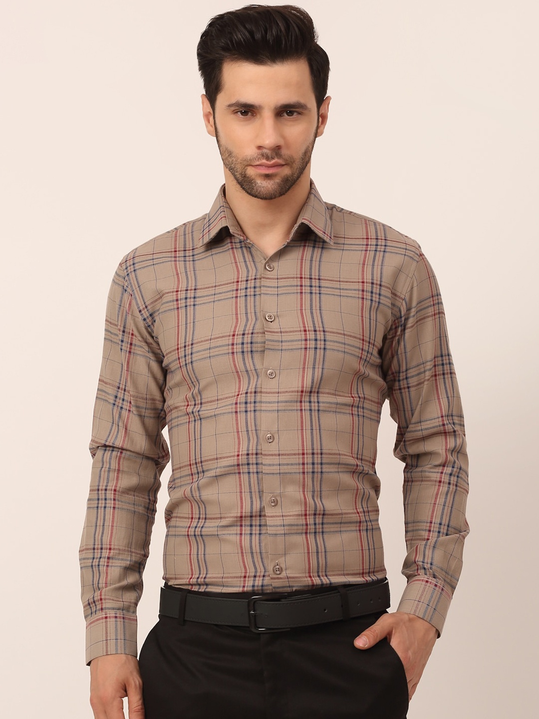 

JAINISH Men Brown Standard Checked Formal Shirt