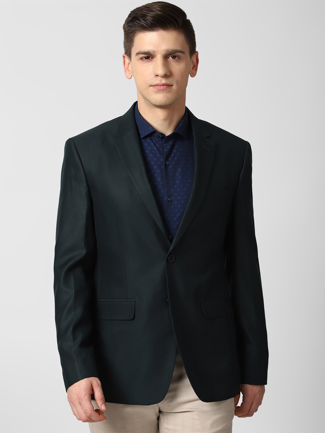 

Peter England Elite Men Green Solid Single-Breasted Slim-Fit Formal Blazer