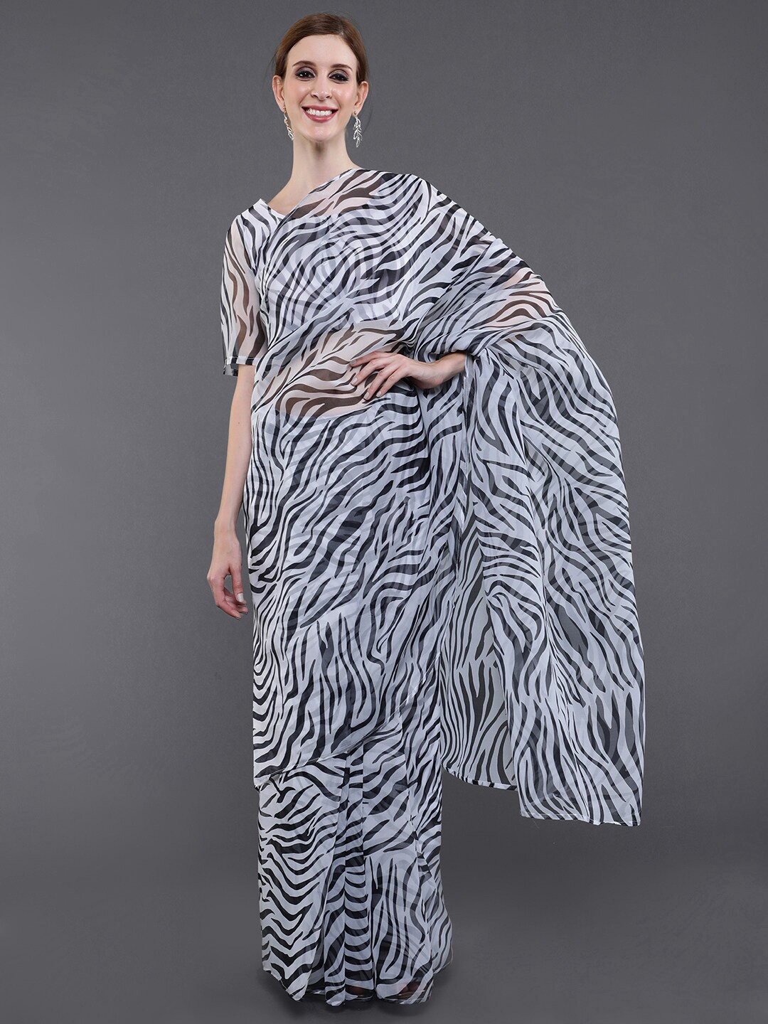 

saubhagya Black & White Animal Printed Silk Blend Saree