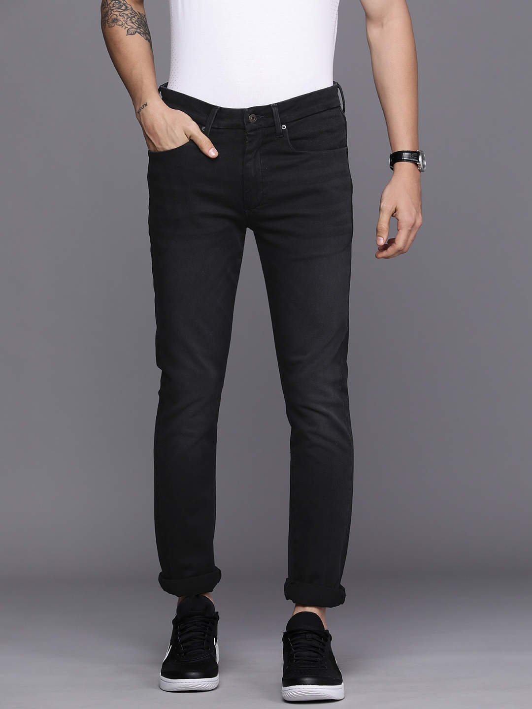 

Louis Philippe Jeans Men Black Slim Fit Low-Rise Stretchable Jeans