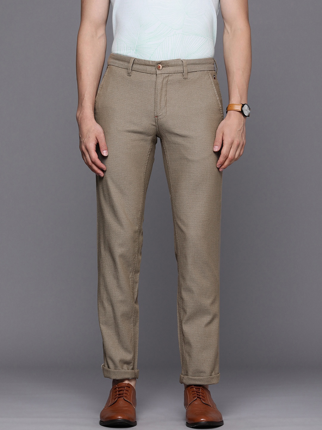 

Louis Philippe Sport Men Grey Textured Slim Fit Regular Trousers