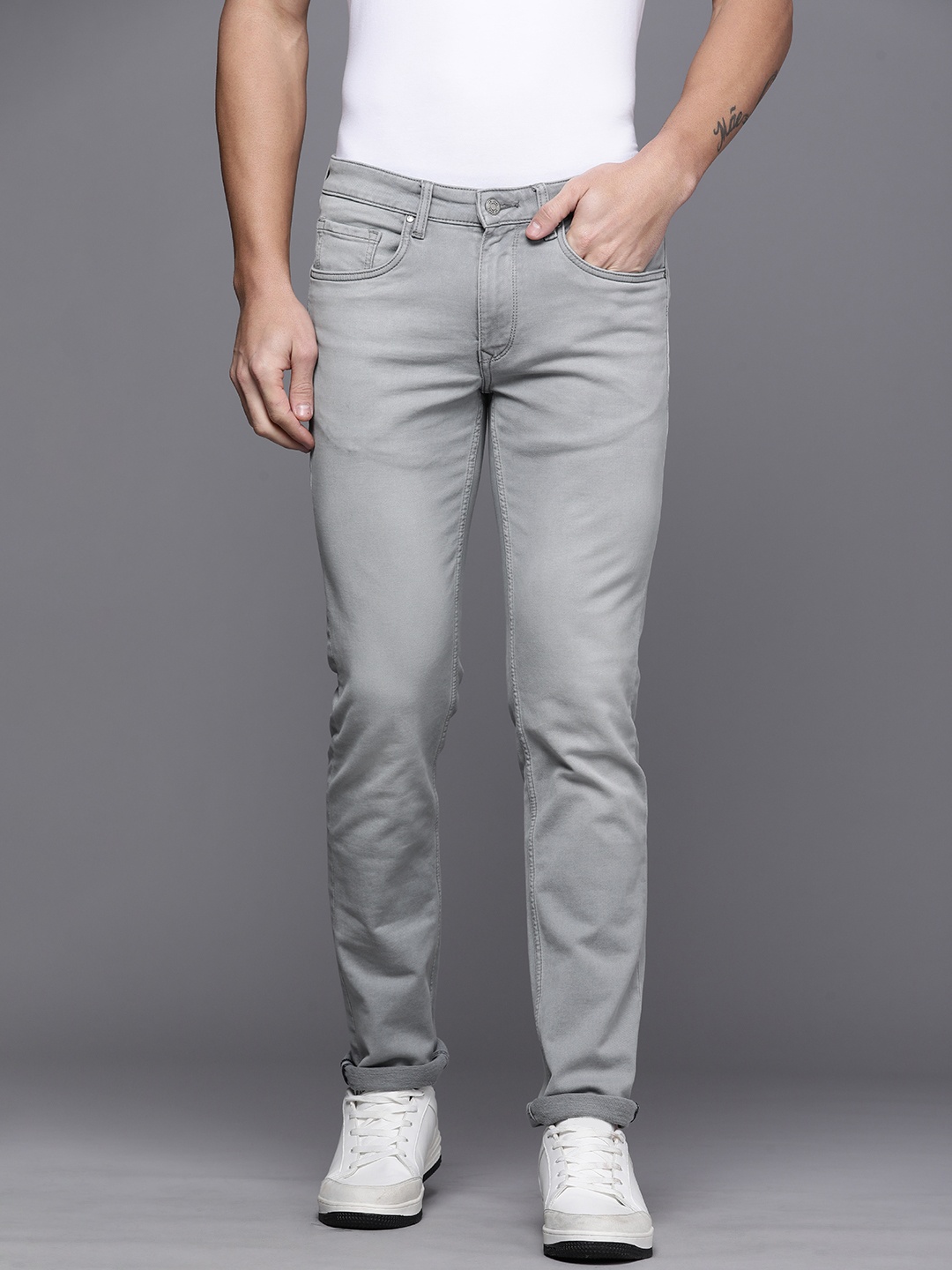 

Louis Philippe Jeans Men Grey Slim Fit Low-Rise Light Fade Stretchable Casual Jeans