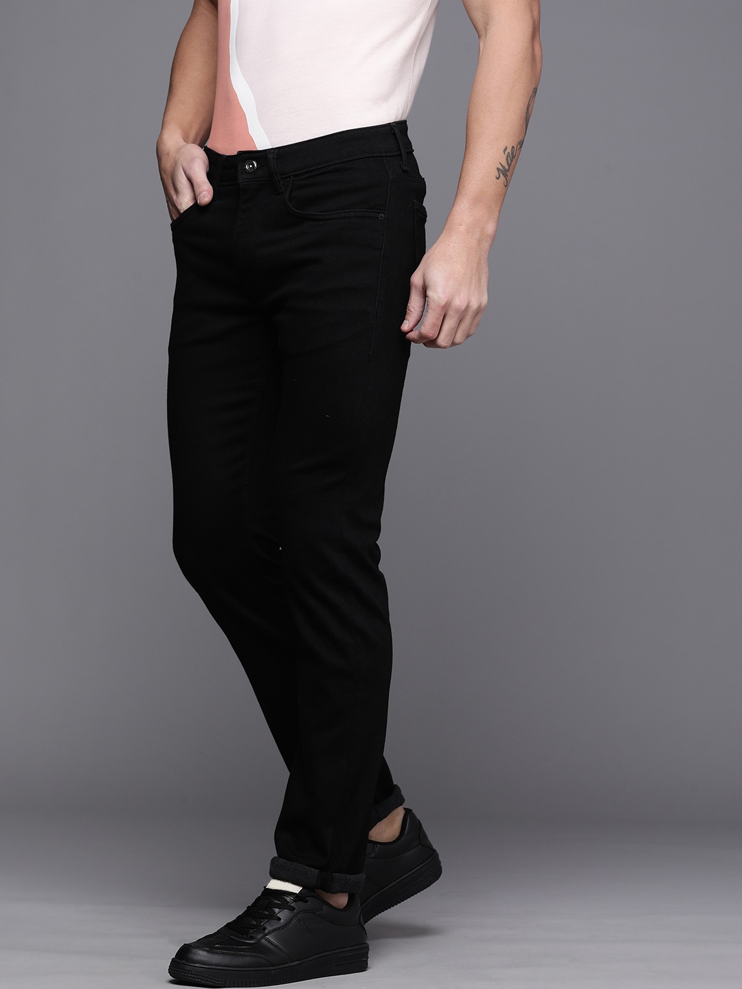 

Louis Philippe Jeans Men Black Matt Slim Fit Low-Rise Stretchable Jeans