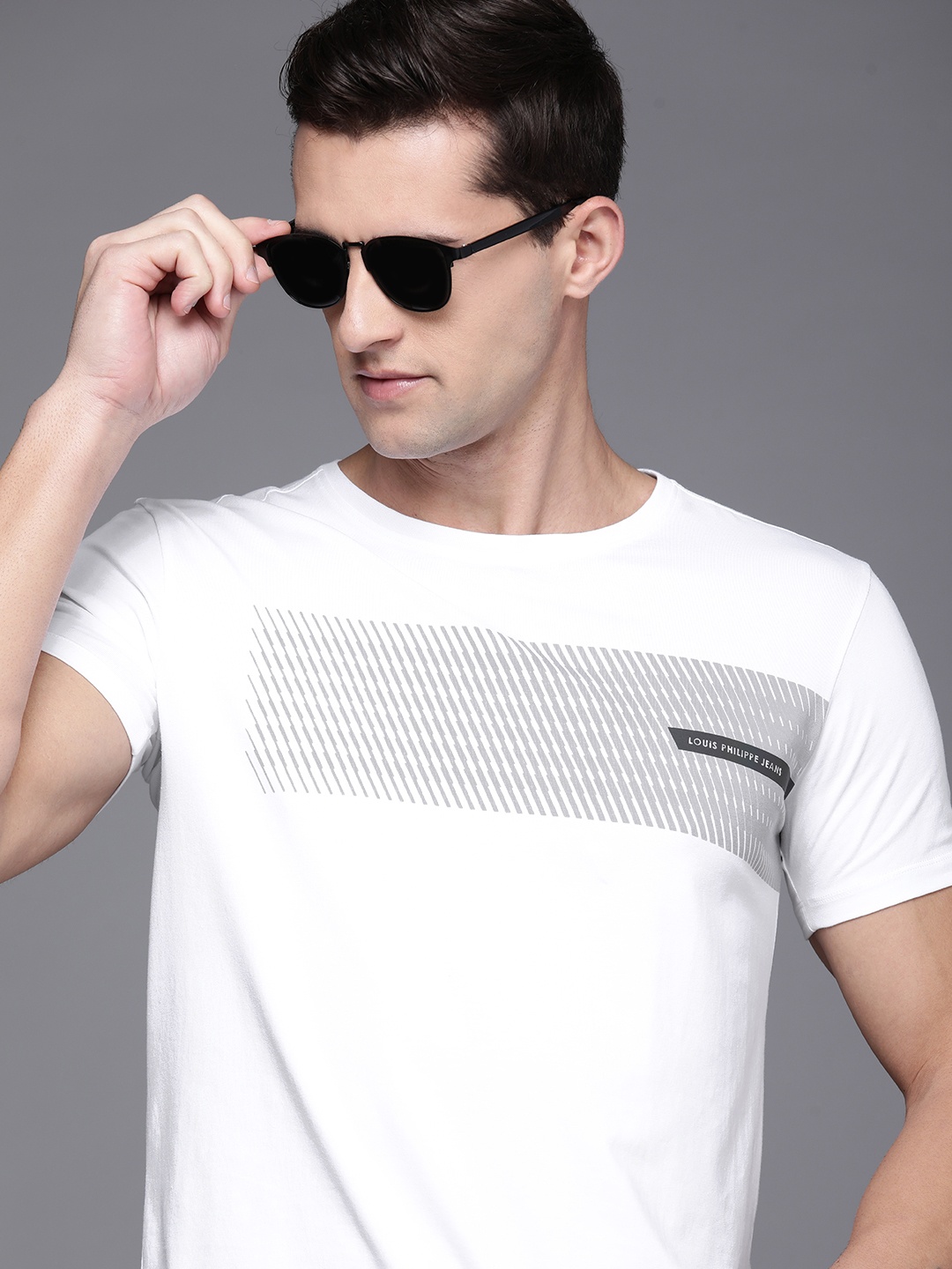 

Louis Philippe Jeans Men White Printed Slim Fit Casual T-shirt