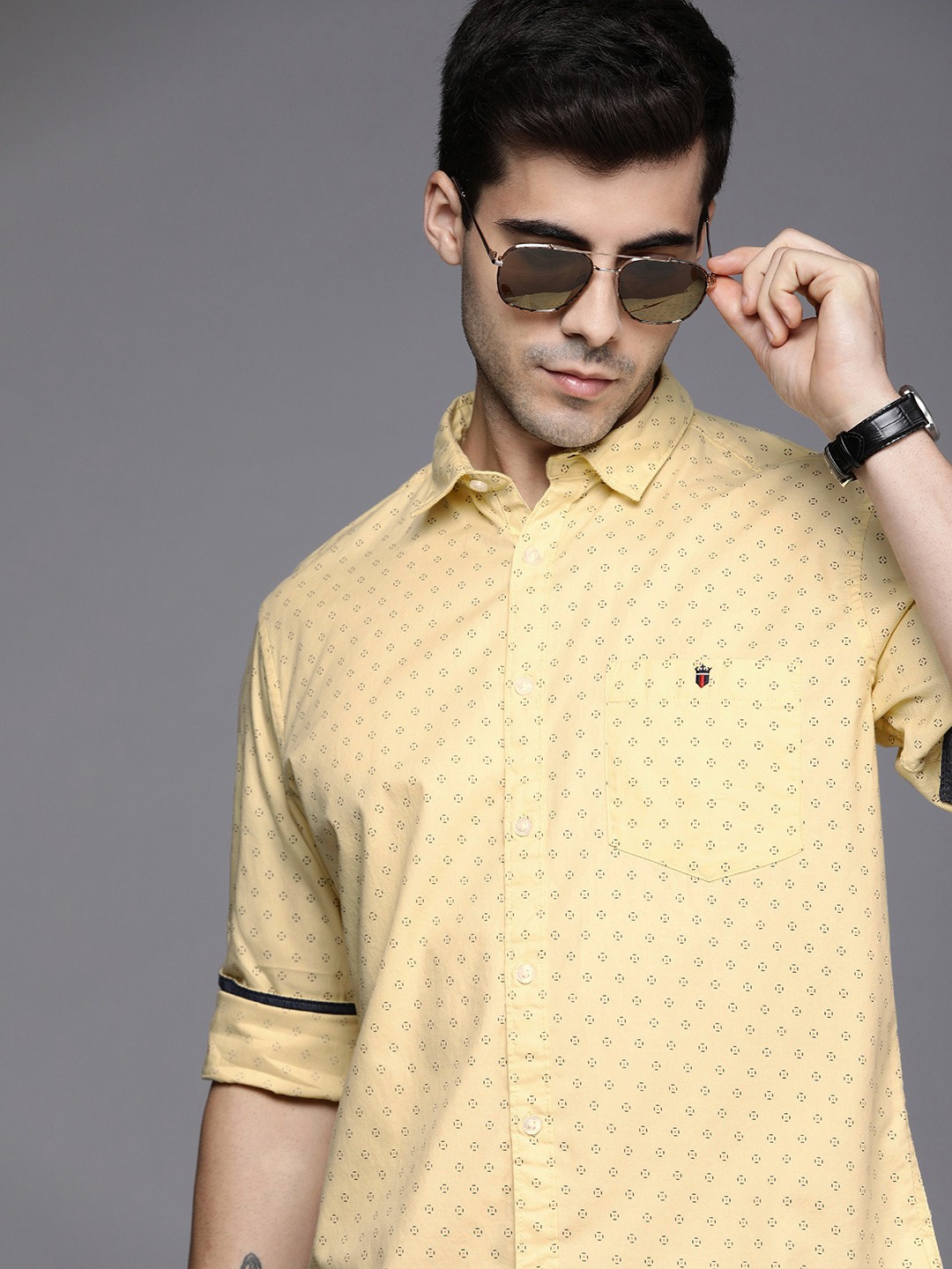 

Louis Philippe Jeans Men Yellow Geometrical Print Slim Fit Pure Cotton Casual Shirt