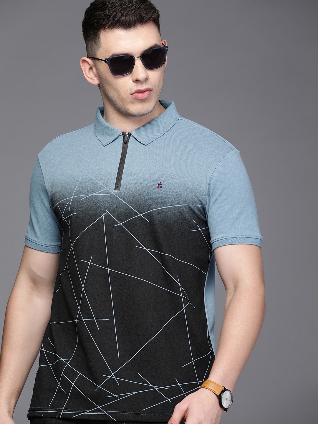 

Louis Philippe Jeans Men Blue & Black Colourblocked Polo Collar Slim Fit T-shirt