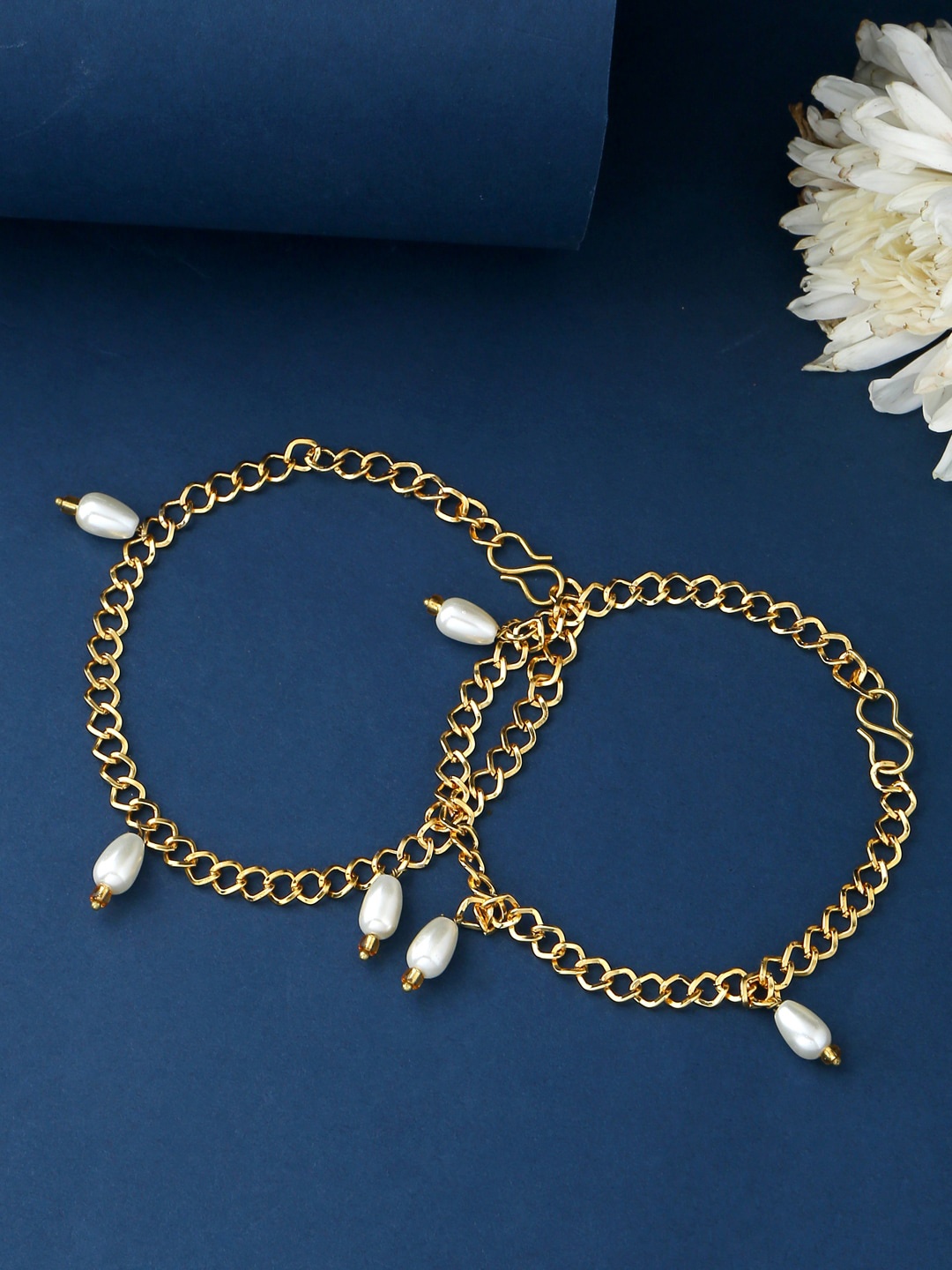 

VIRAASI Set of 2 Gold-Plated & White Pearl Beaded Anklet