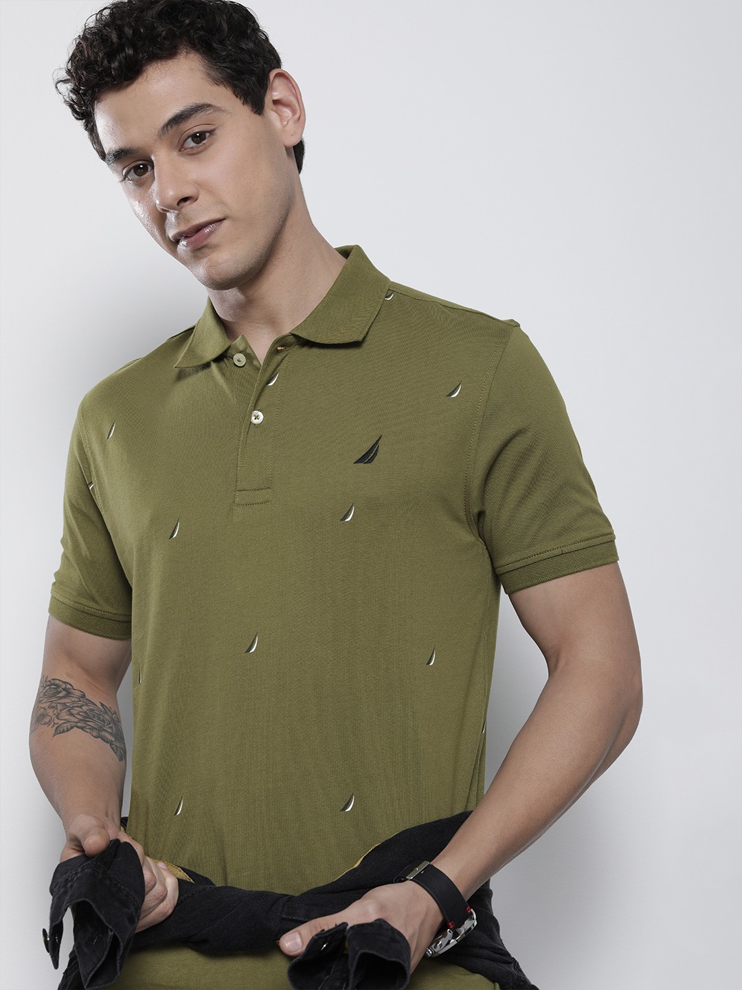 

Nautica Men Olive Green Printed Polo Collar Pure Cotton T-shirt