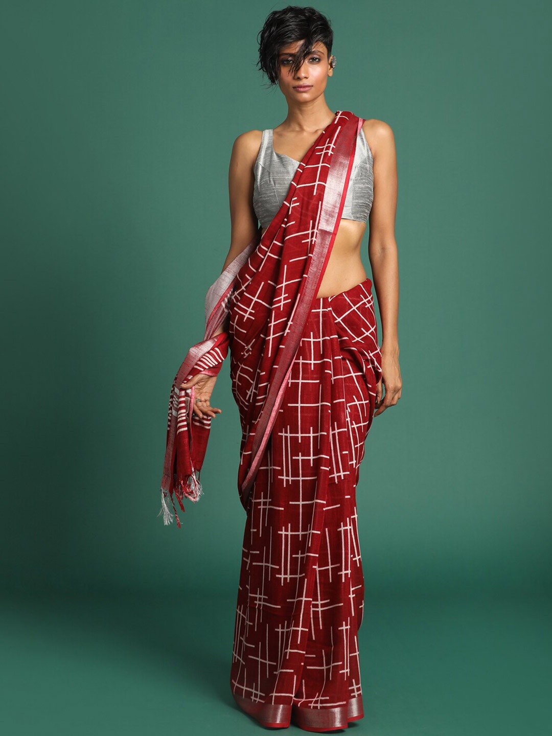 

Indethnic Red & Silver-Toned Printed Zari Bhagalpuri Saree